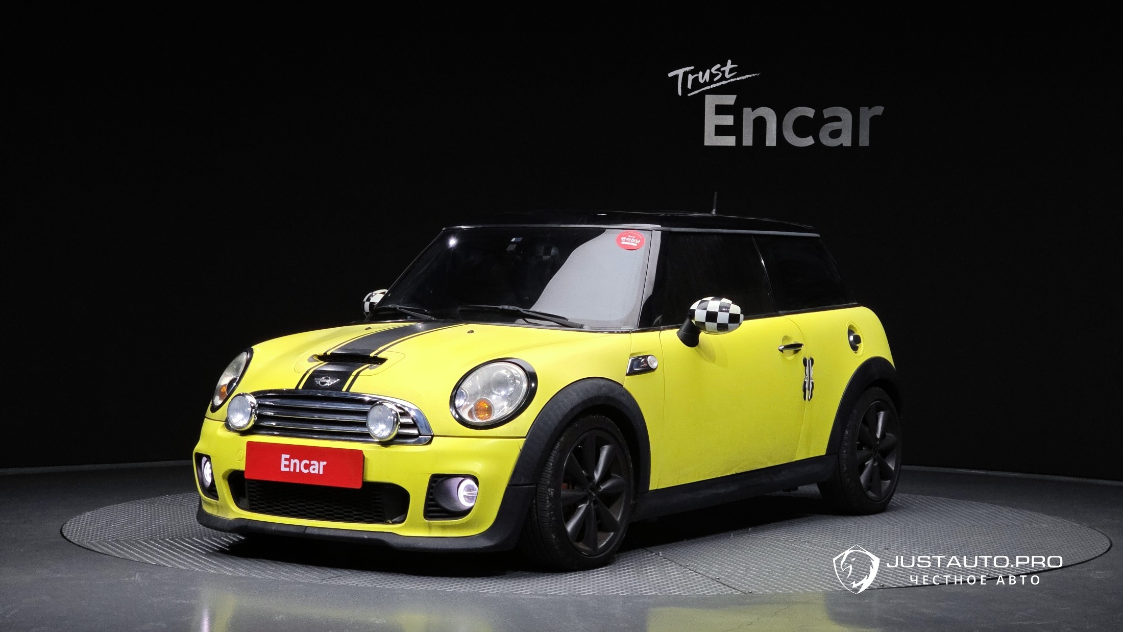 Автомобиль Mini Cooper