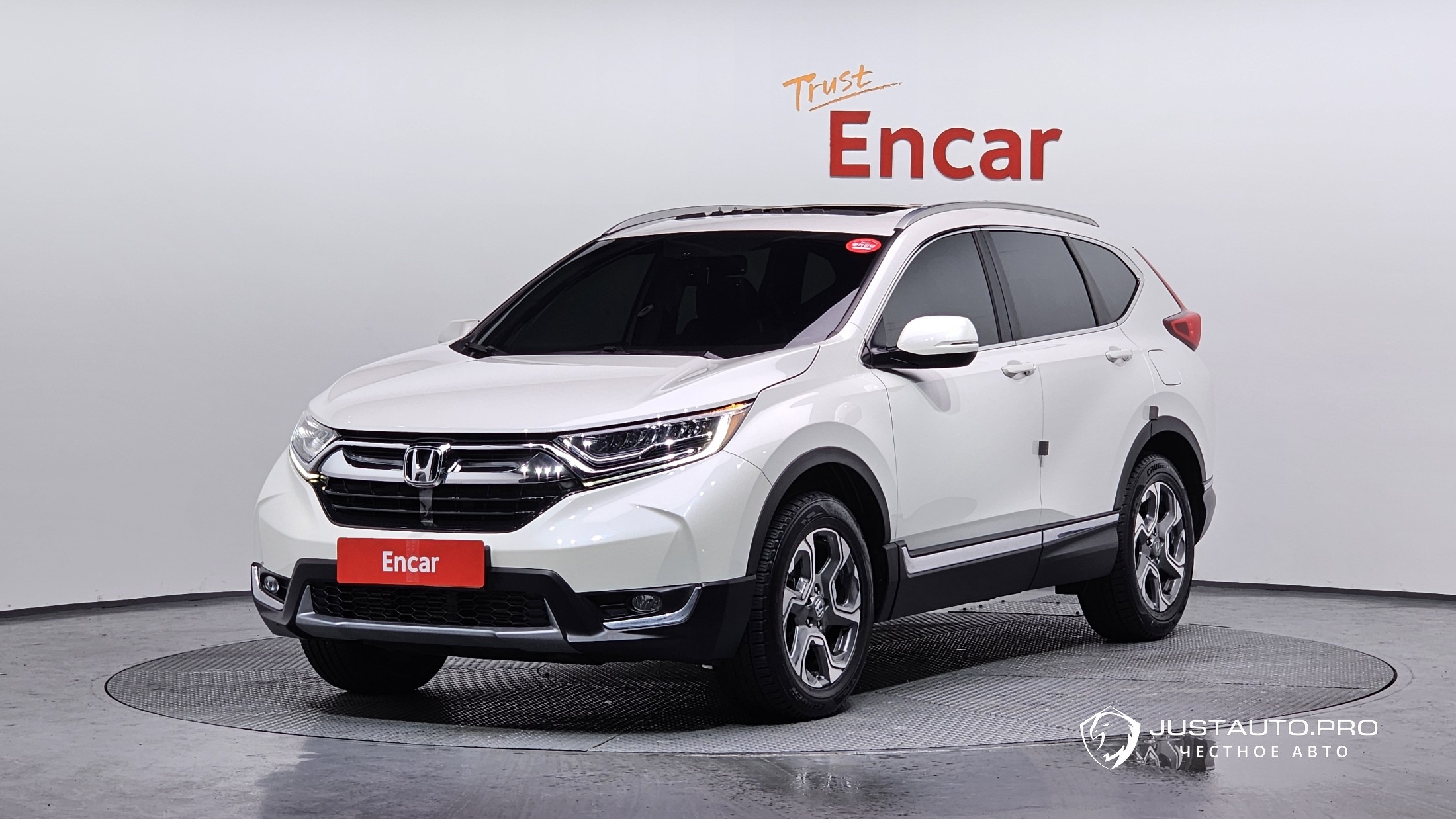 Автомобиль Honda CR-V