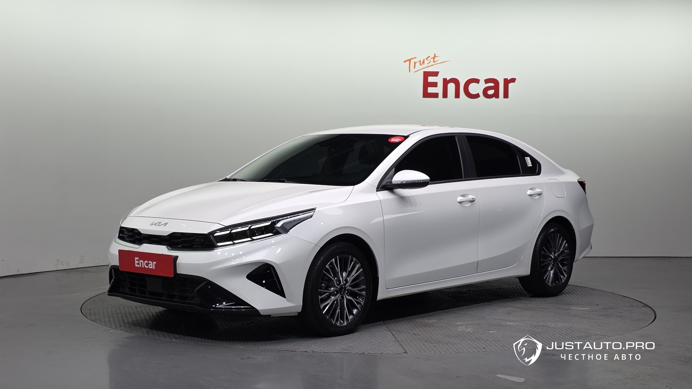 Автомобиль Kia K3