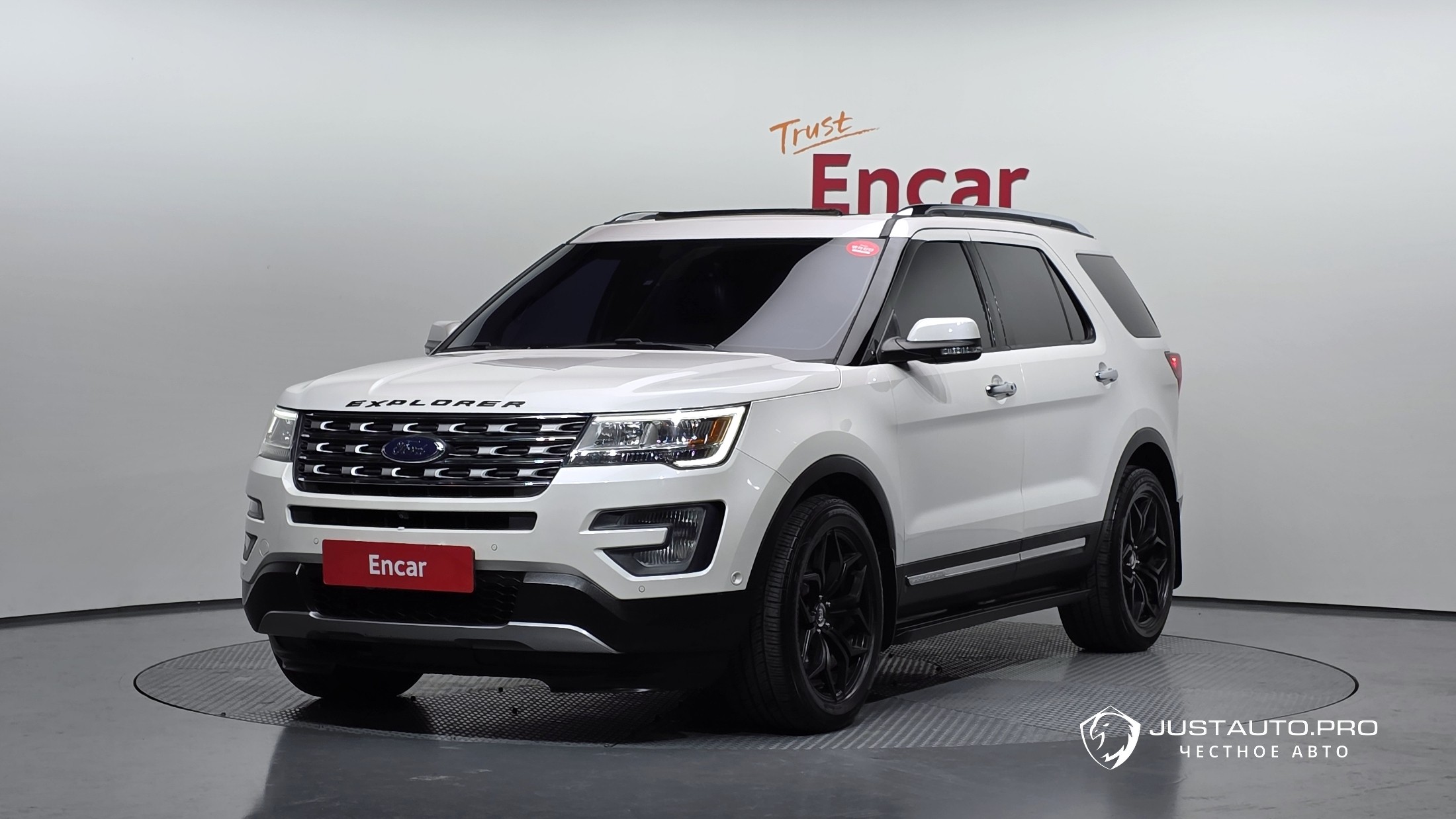 Автомобиль Ford Explorer