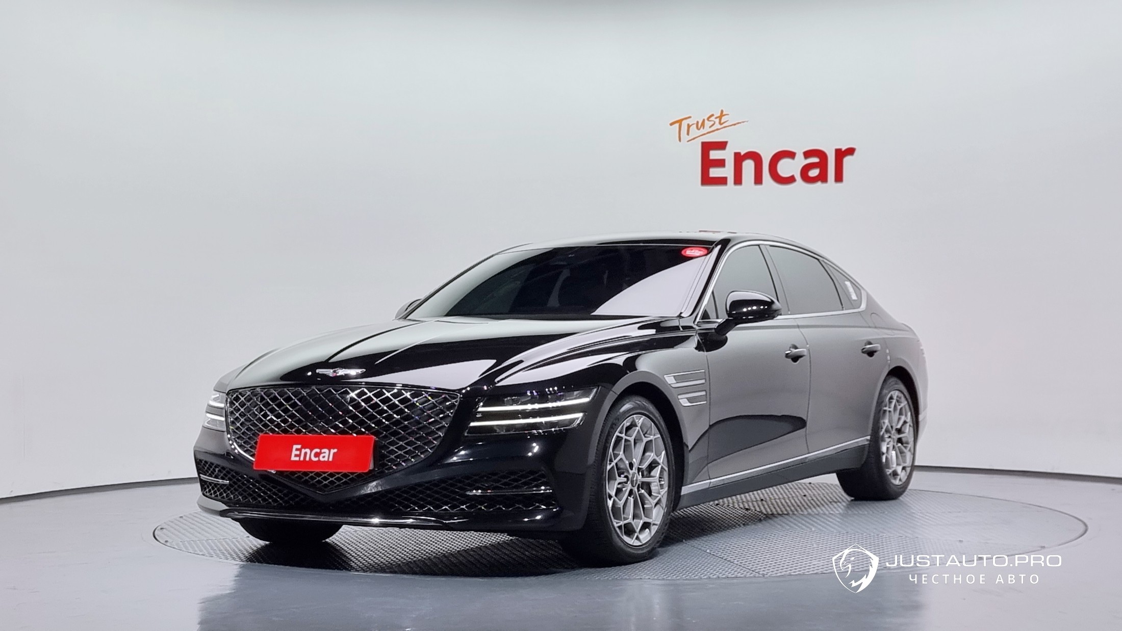 Автомобиль Genesis G80