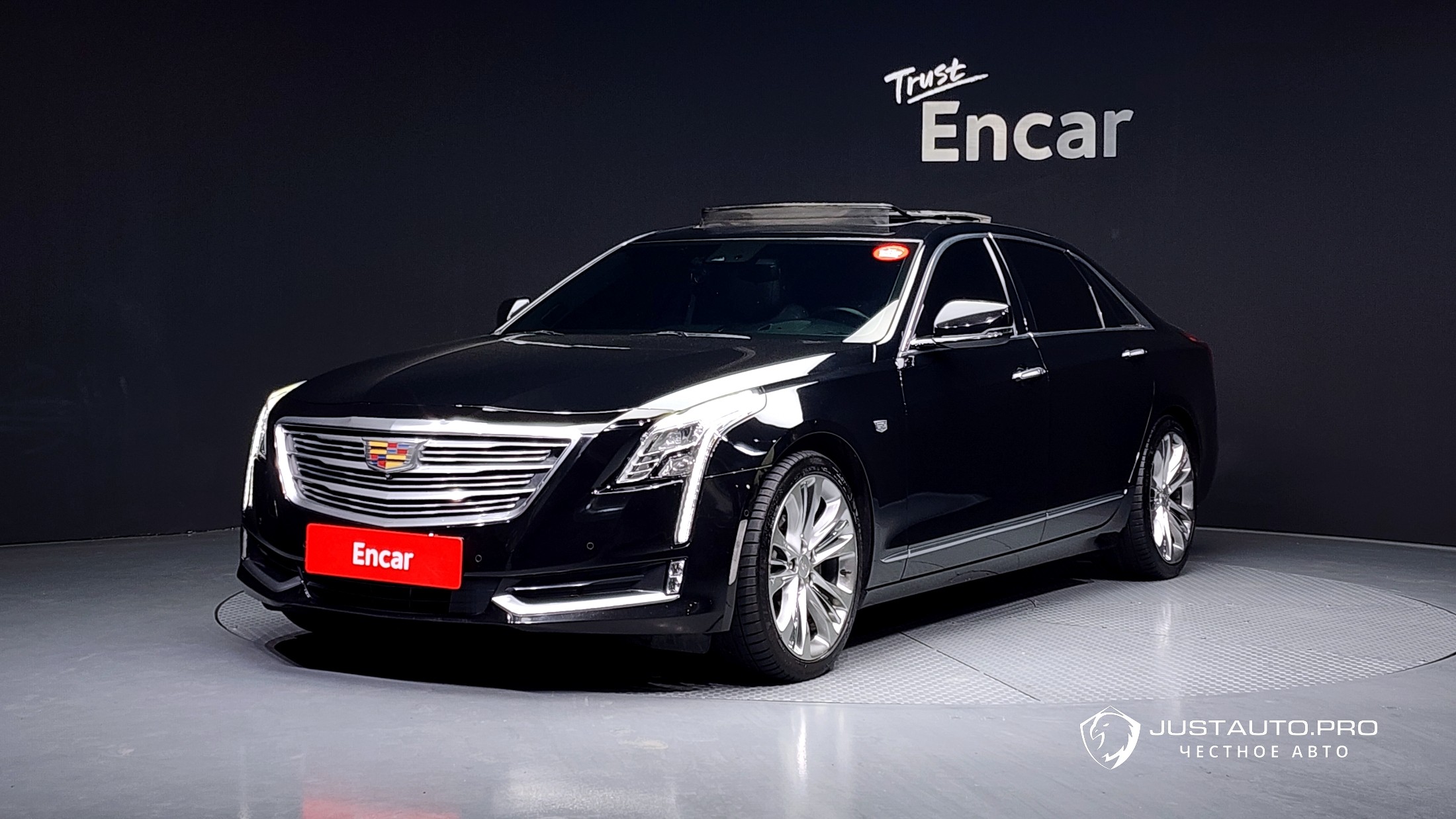 Автомобиль Cadillac CT6