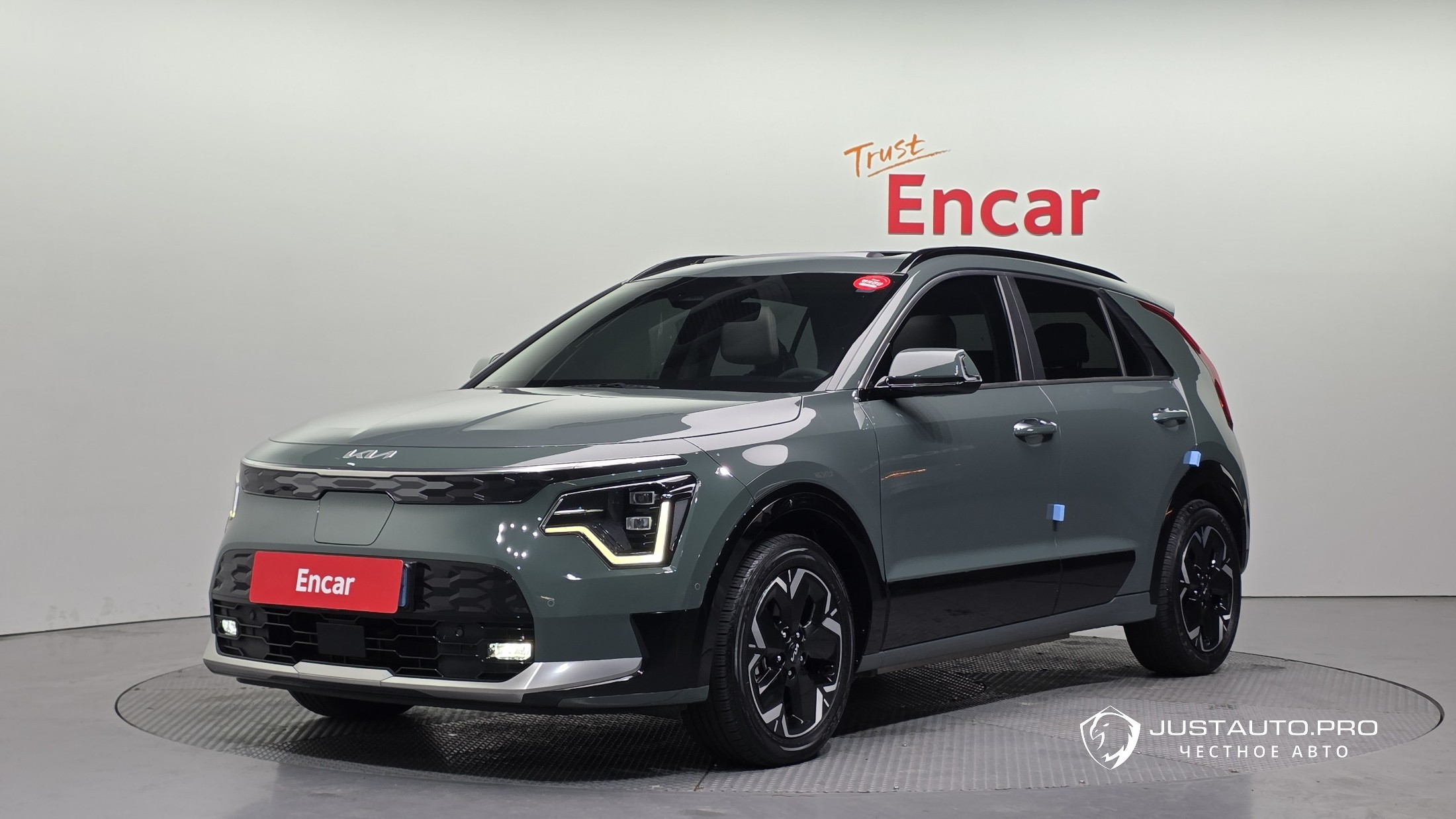 Автомобиль Kia Niro