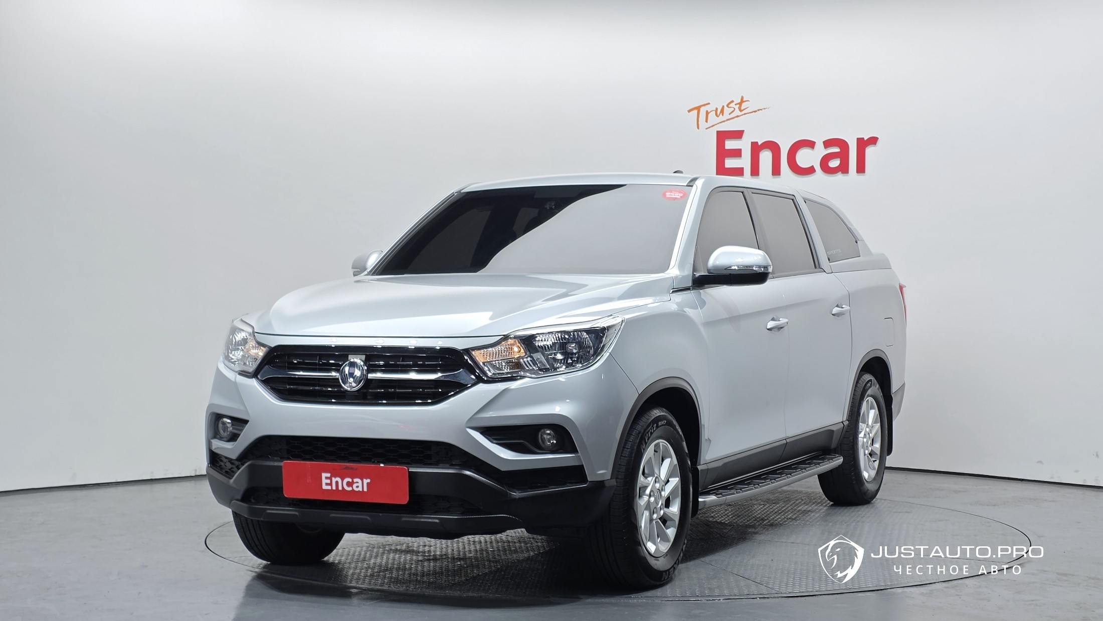 Автомобиль KG_Mobility_Ssangyong Rexton
