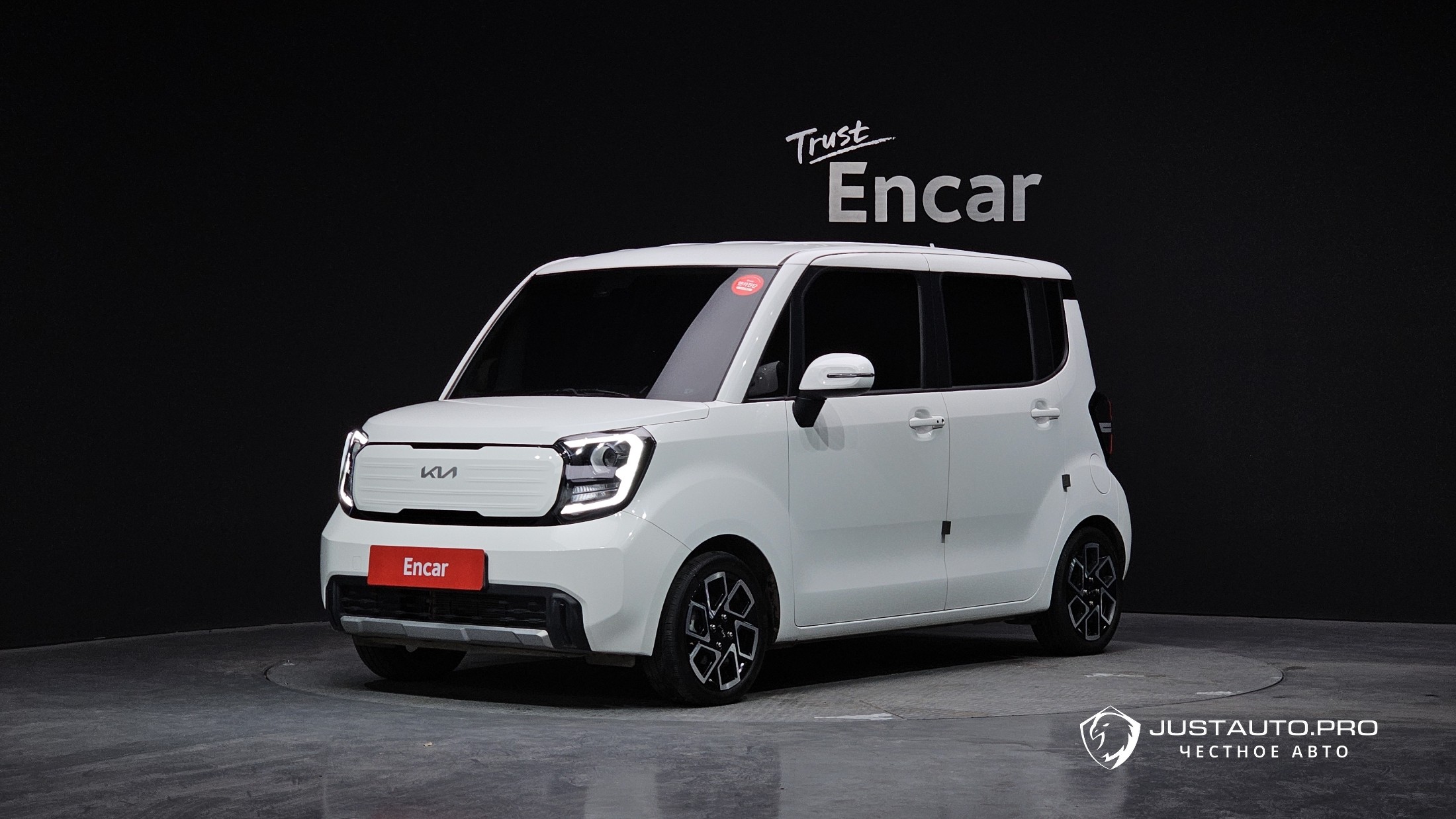 Автомобиль Kia RAY