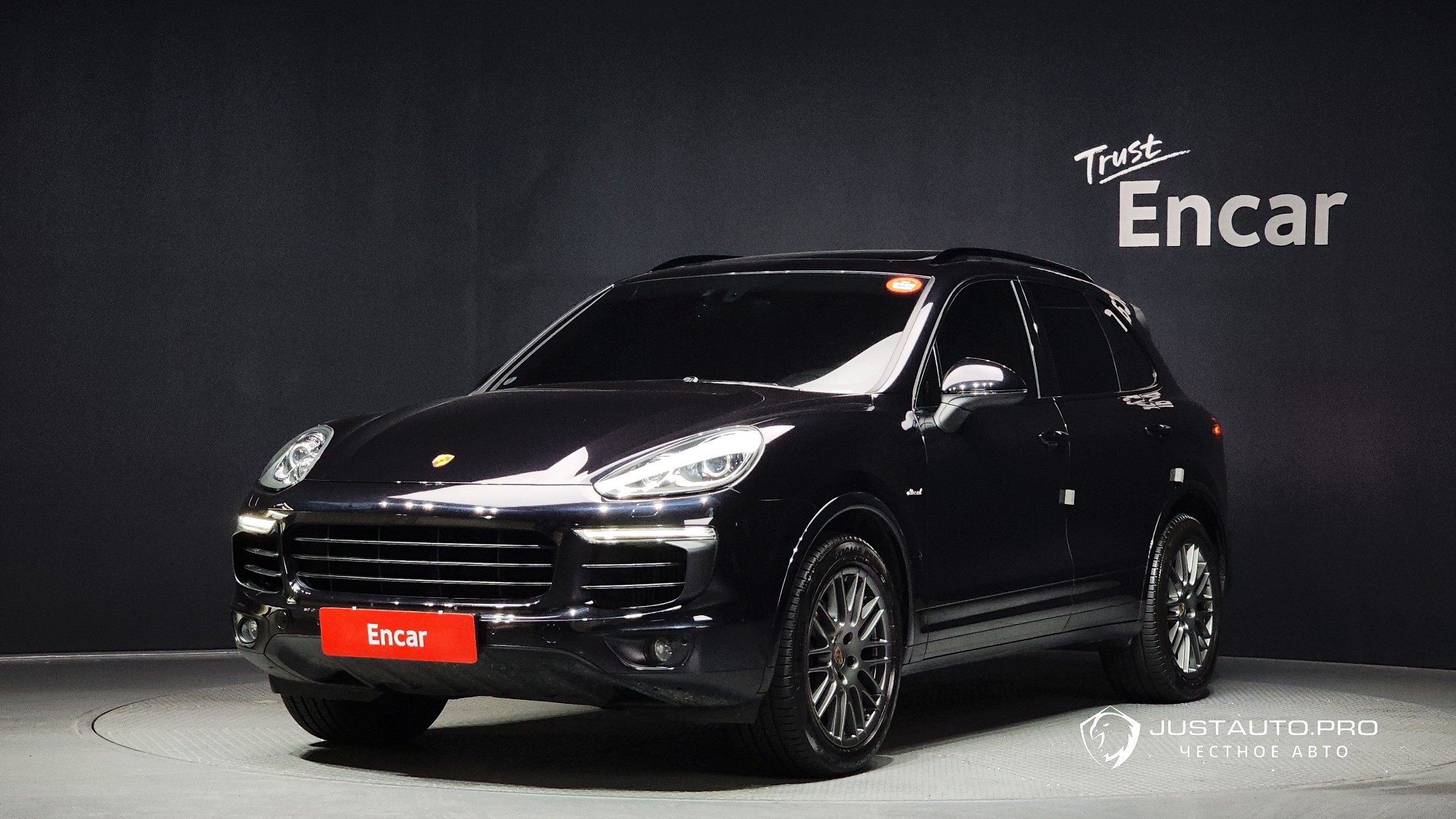 Автомобиль Porsche Cayenne