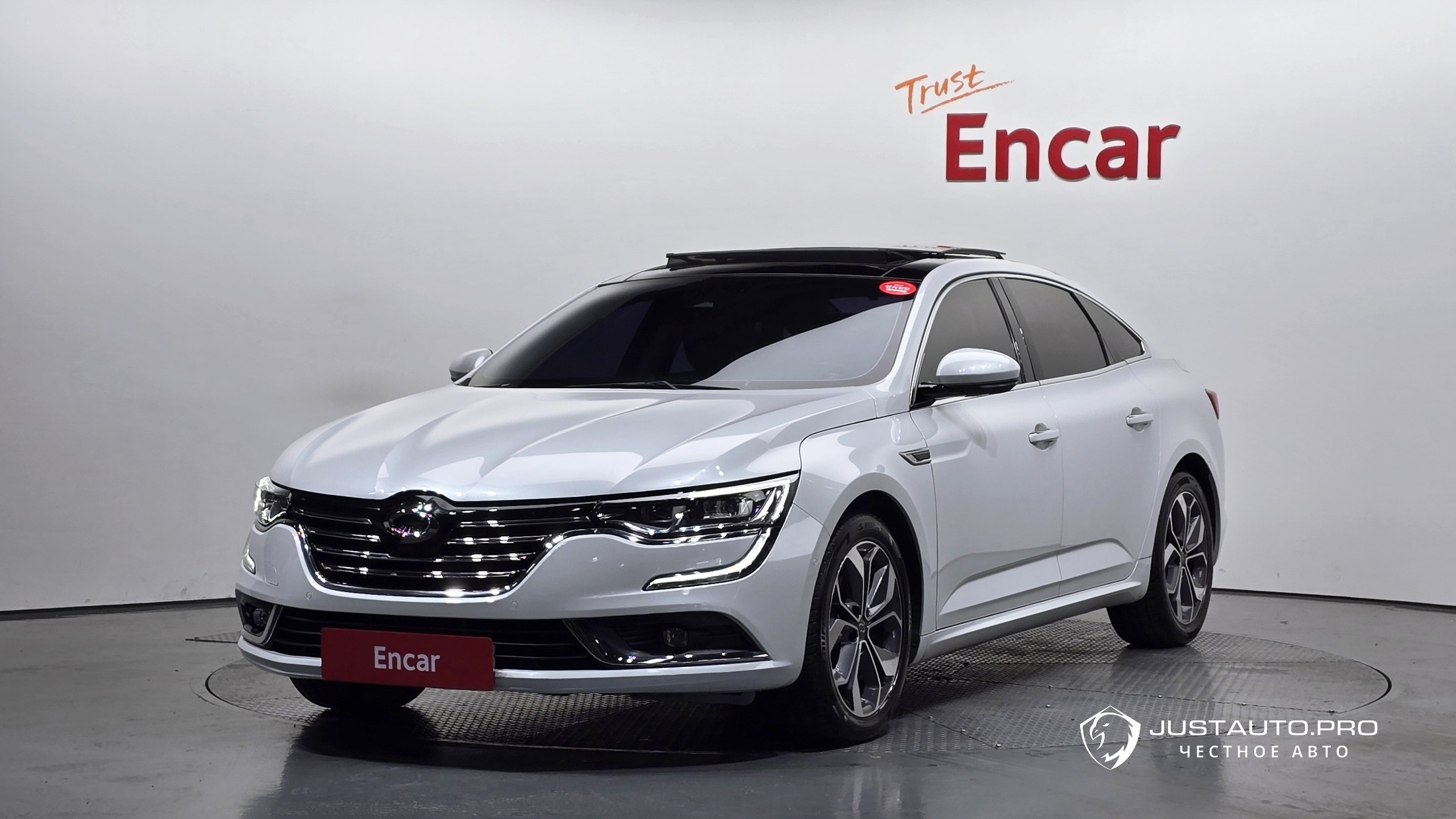 Автомобиль Renault-KoreaSamsung SM6