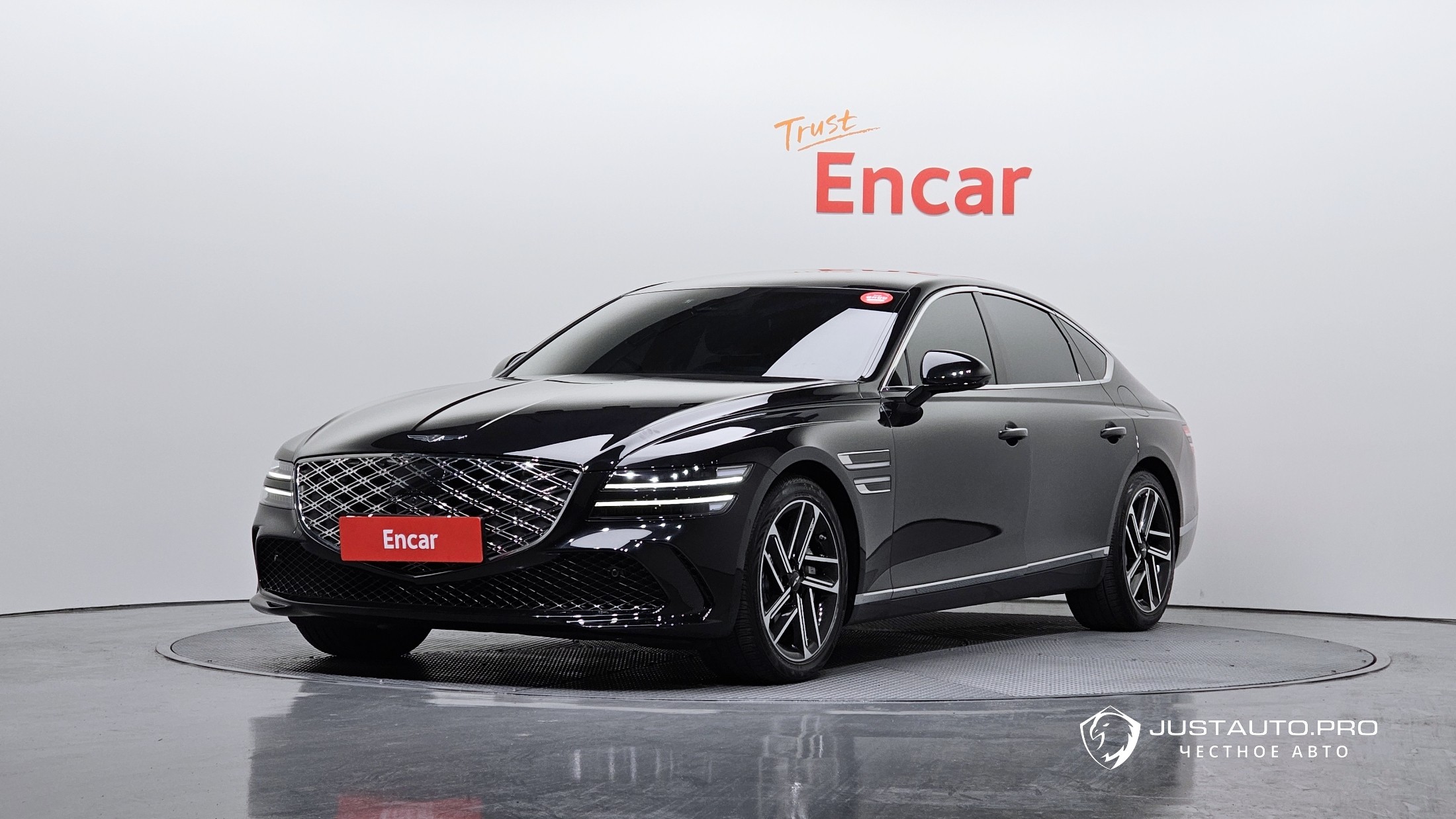 Автомобиль Genesis G80