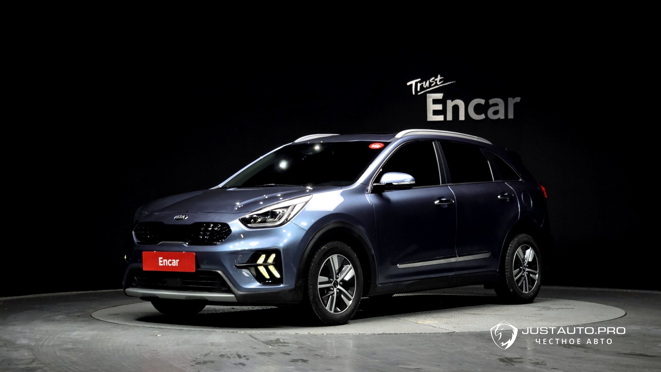 Автомобиль Kia Niro