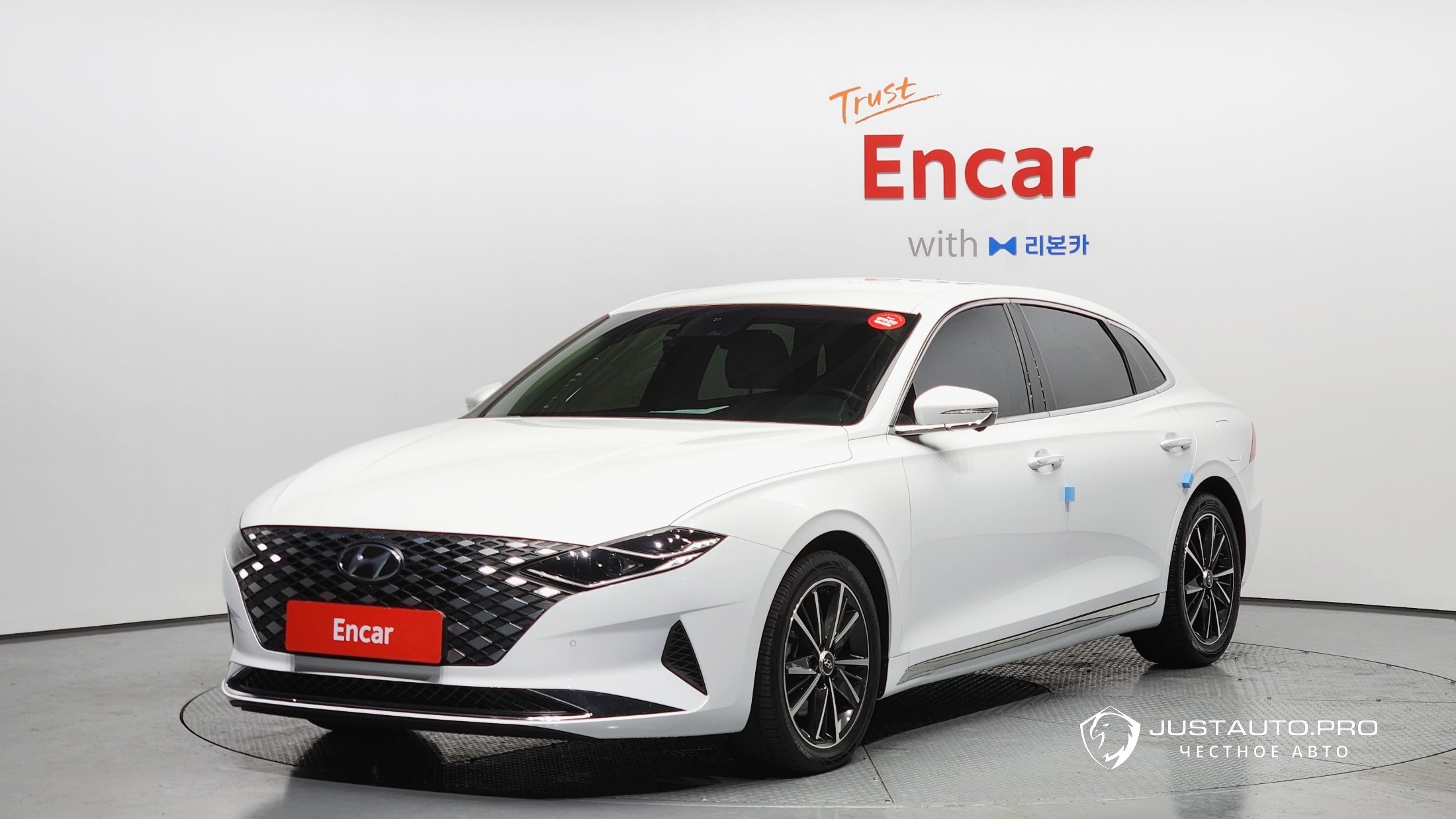 Автомобиль Hyundai Grandeur