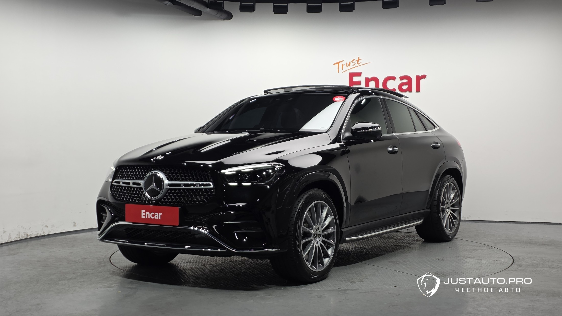 Автомобиль Mercedes-Benz GLE-Class