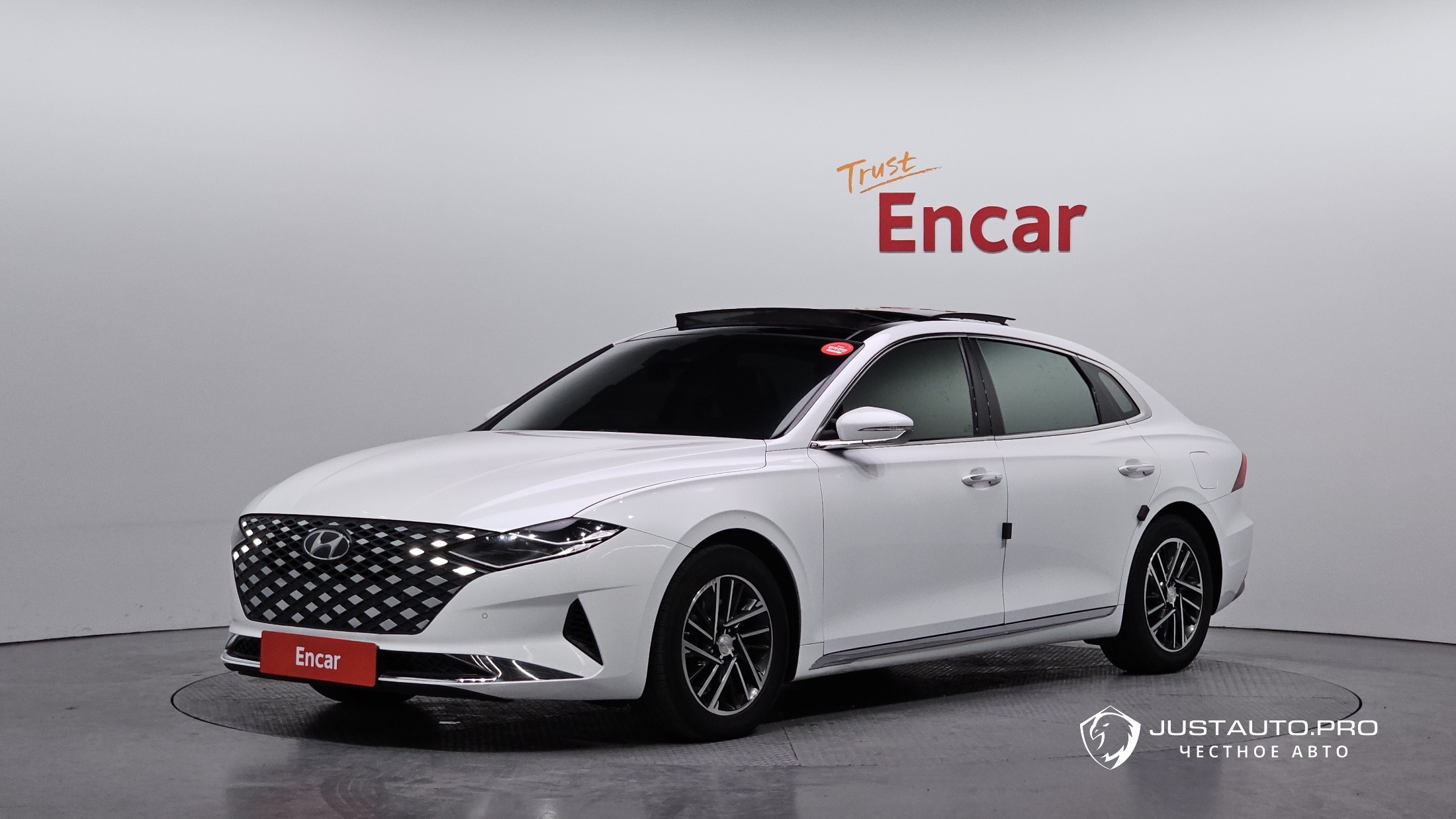 Автомобиль Hyundai Grandeur
