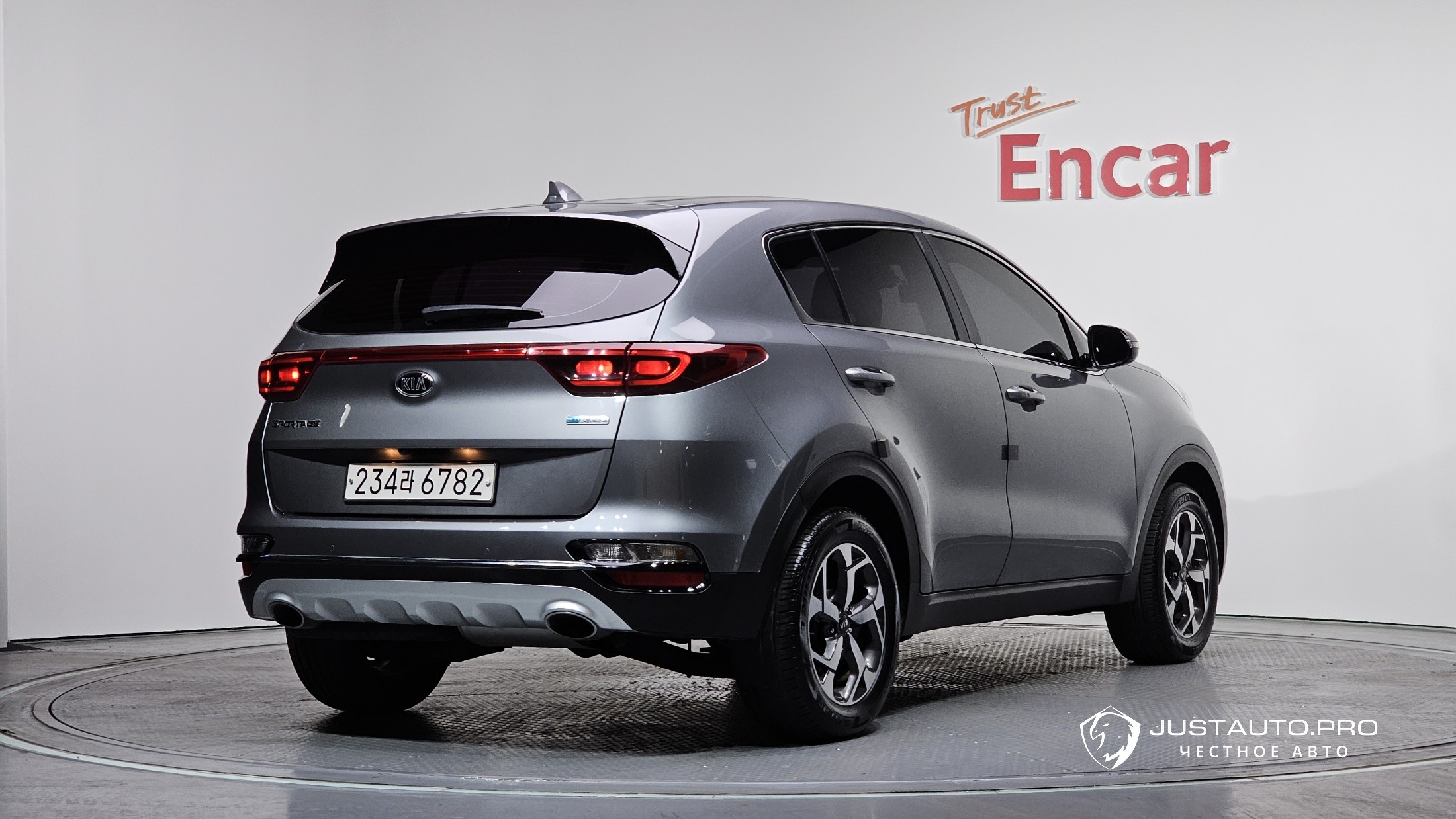 Автомобиль Kia Sportage