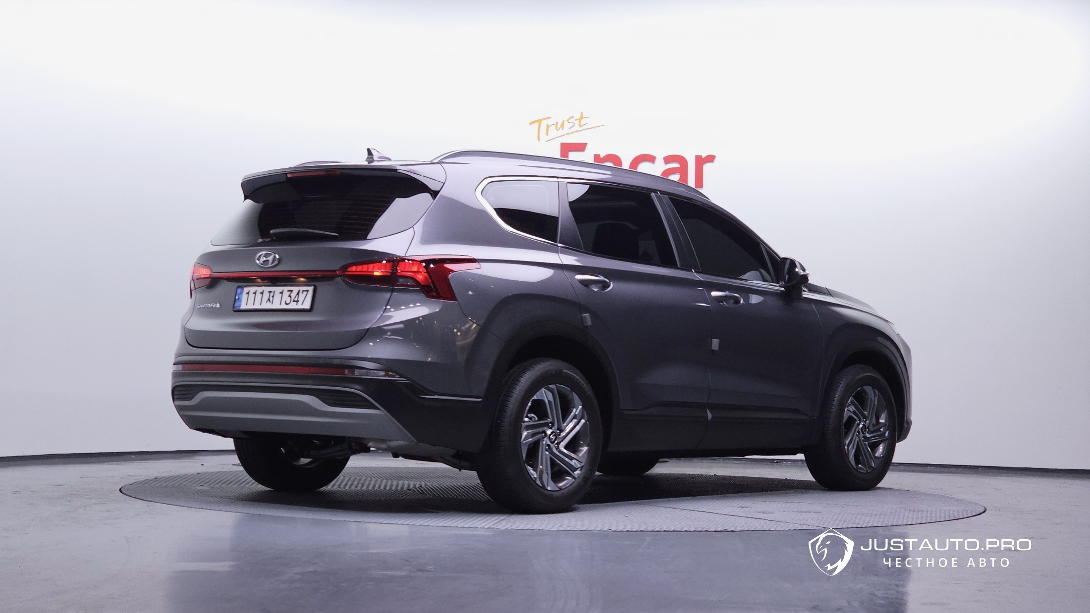 Автомобиль Hyundai Santafe