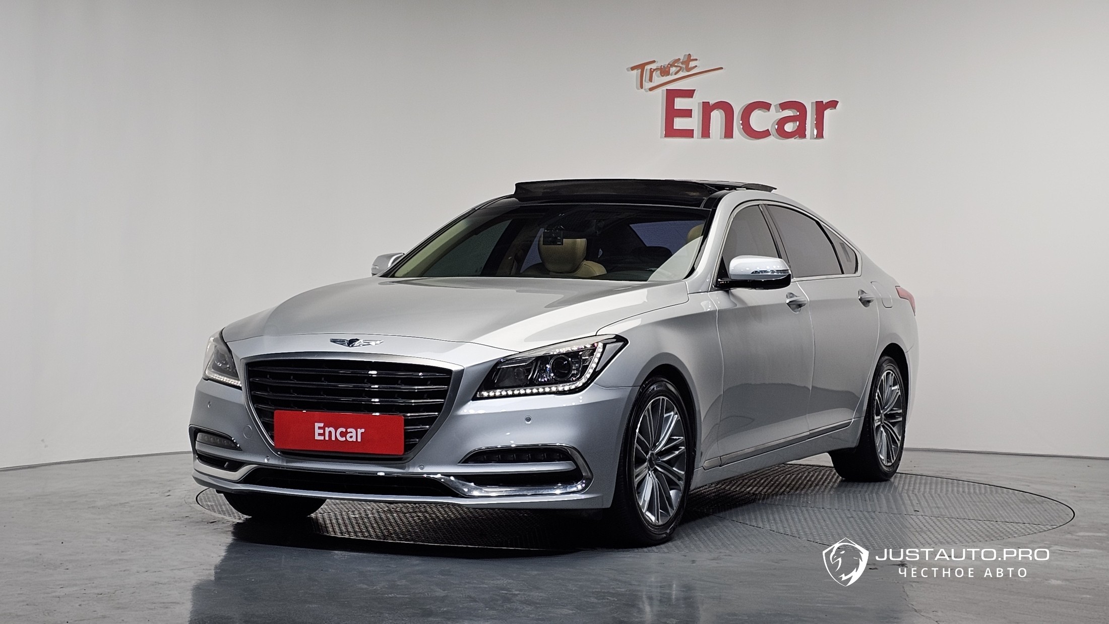 Автомобиль Genesis G80