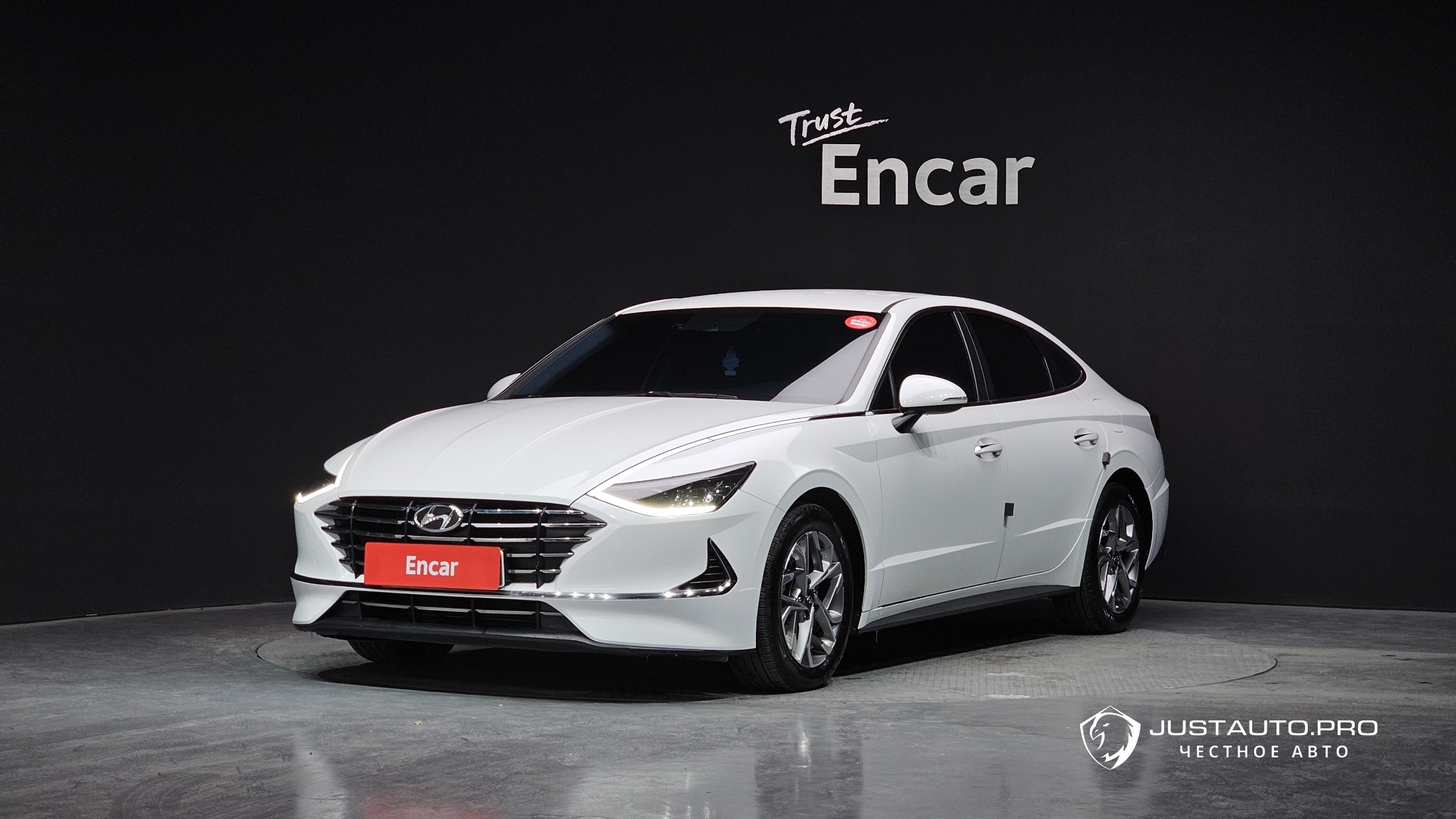 Автомобиль Hyundai Sonata