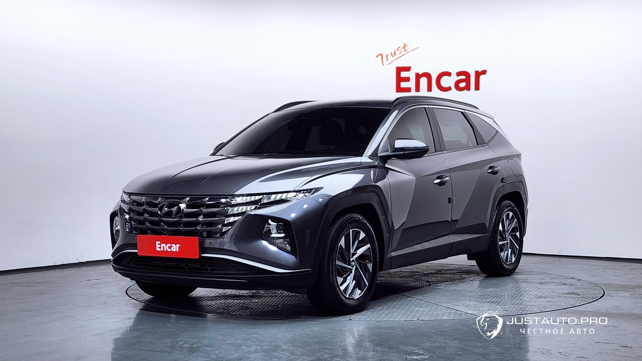 Автомобиль Hyundai Tucson