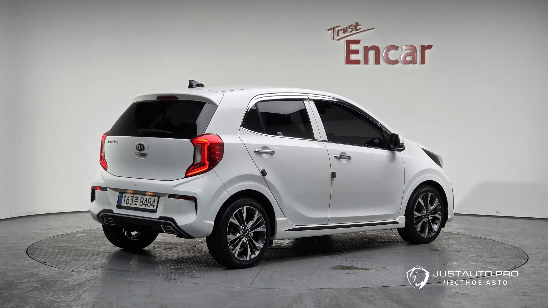 Автомобиль Kia morning
