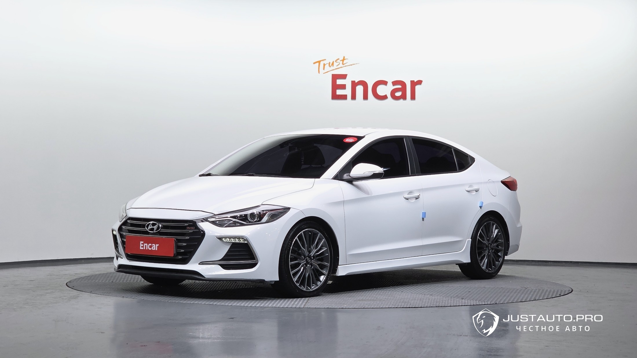 Автомобиль Hyundai AVANTE