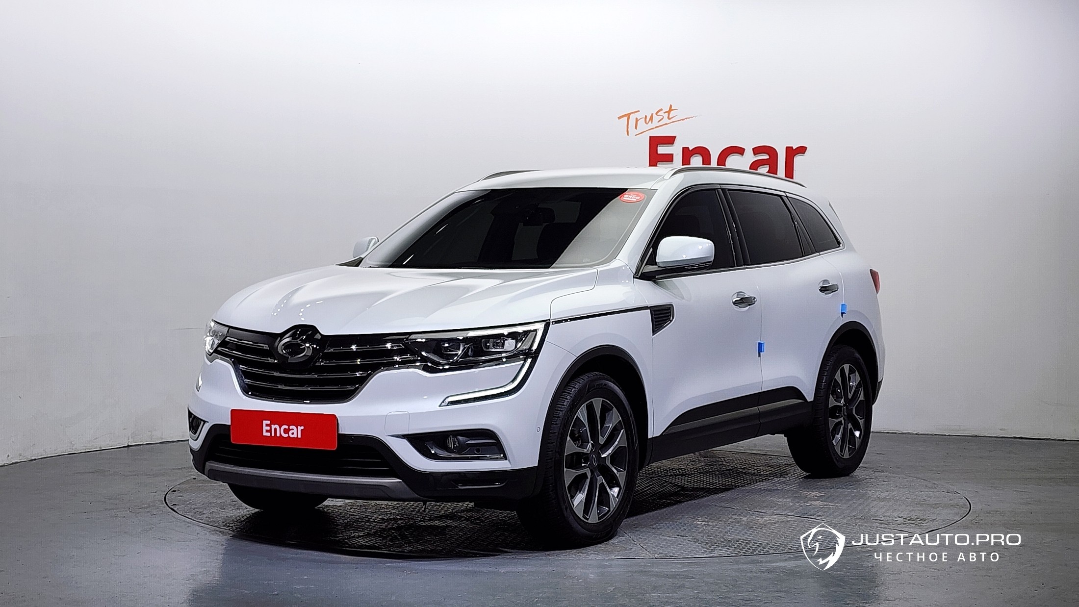 Автомобиль Renault-KoreaSamsung QM6