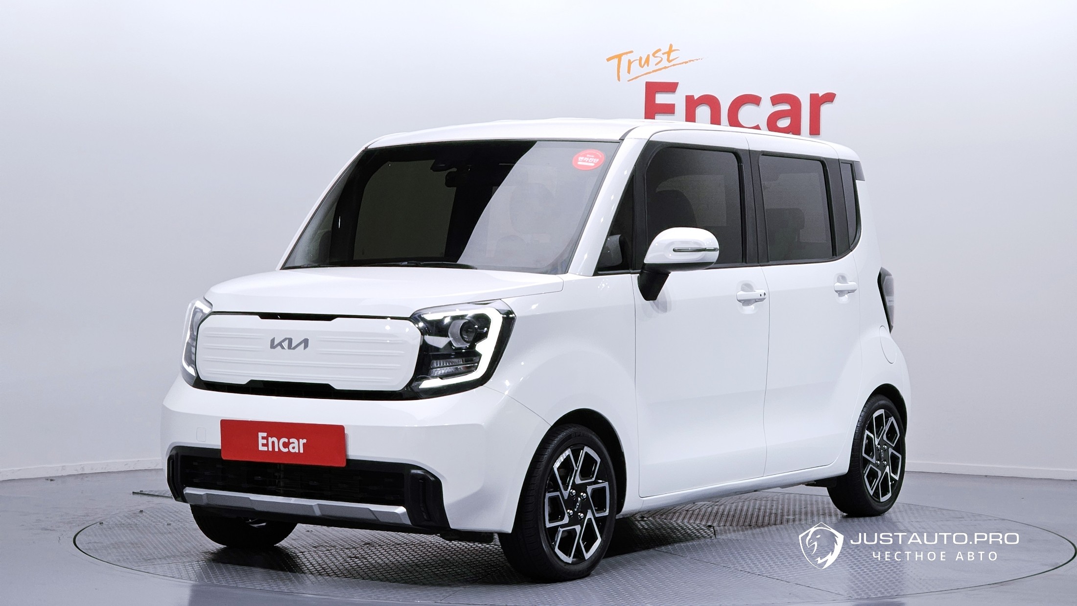 Автомобиль Kia RAY