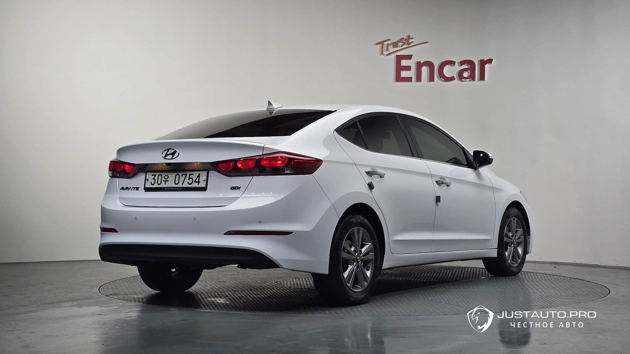 Автомобиль Hyundai AVANTE