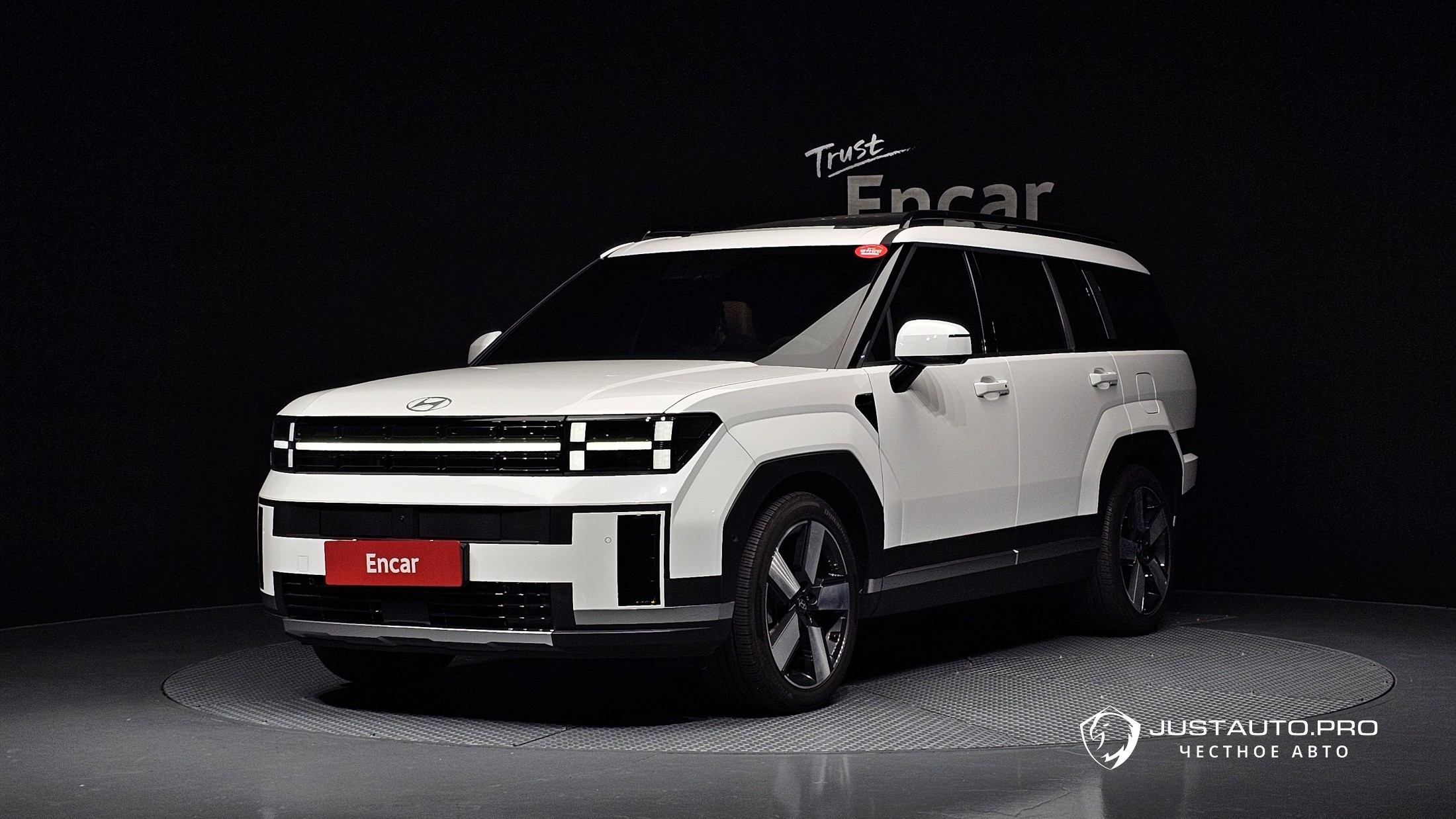 Автомобиль Hyundai Santafe