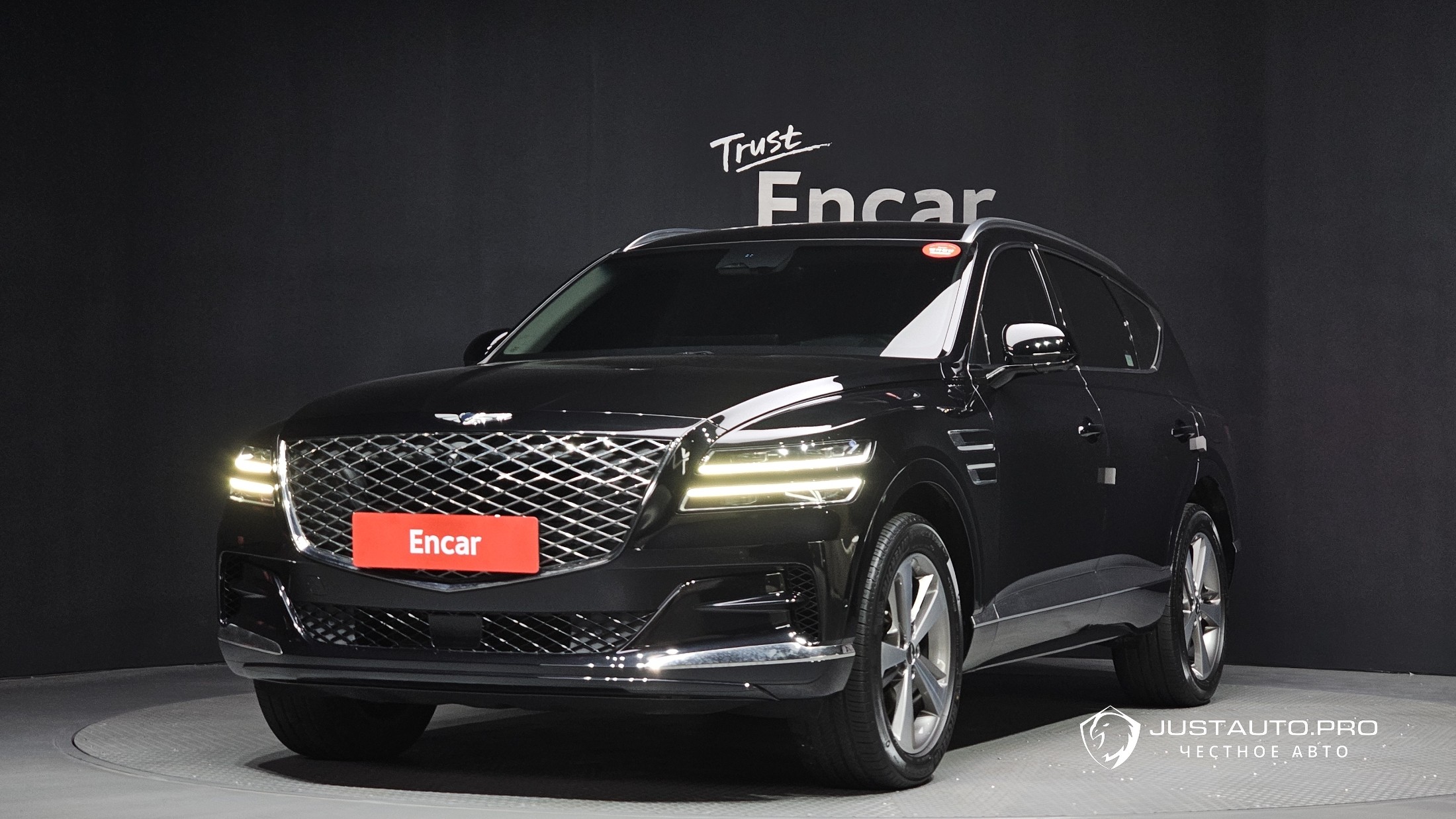 Автомобиль Genesis GV80