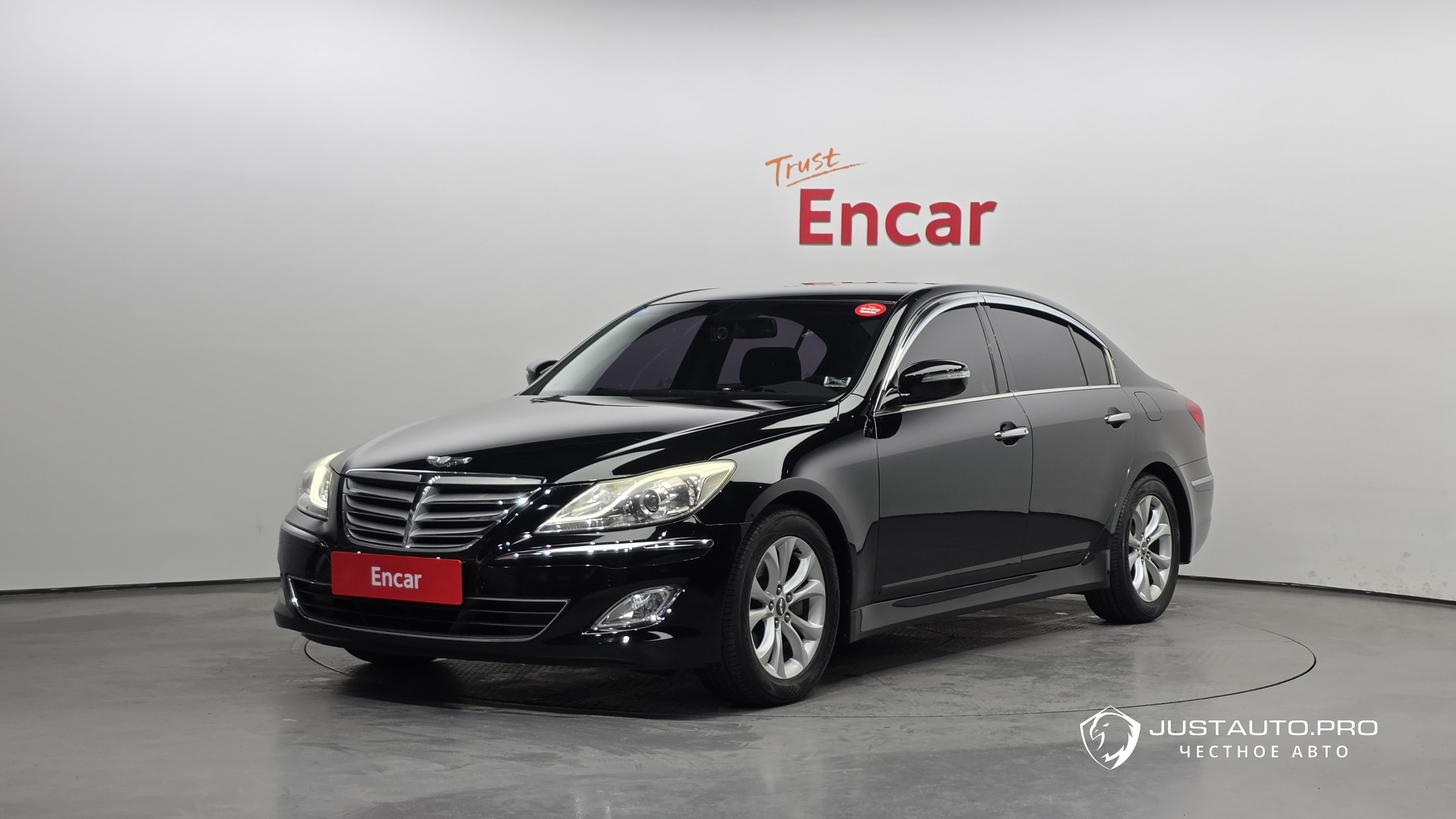 Автомобиль Hyundai Genesis