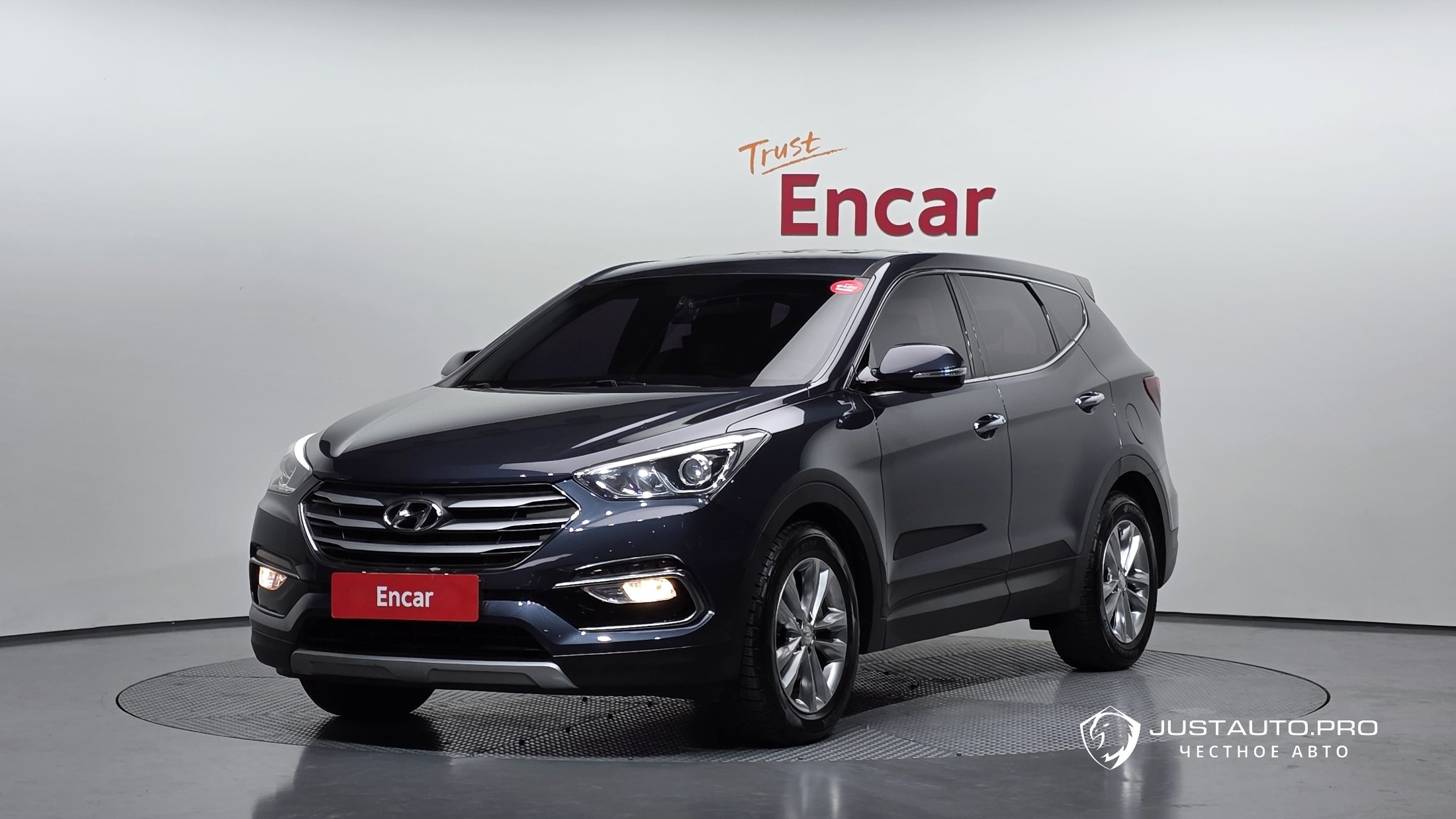 Автомобиль Hyundai Santafe