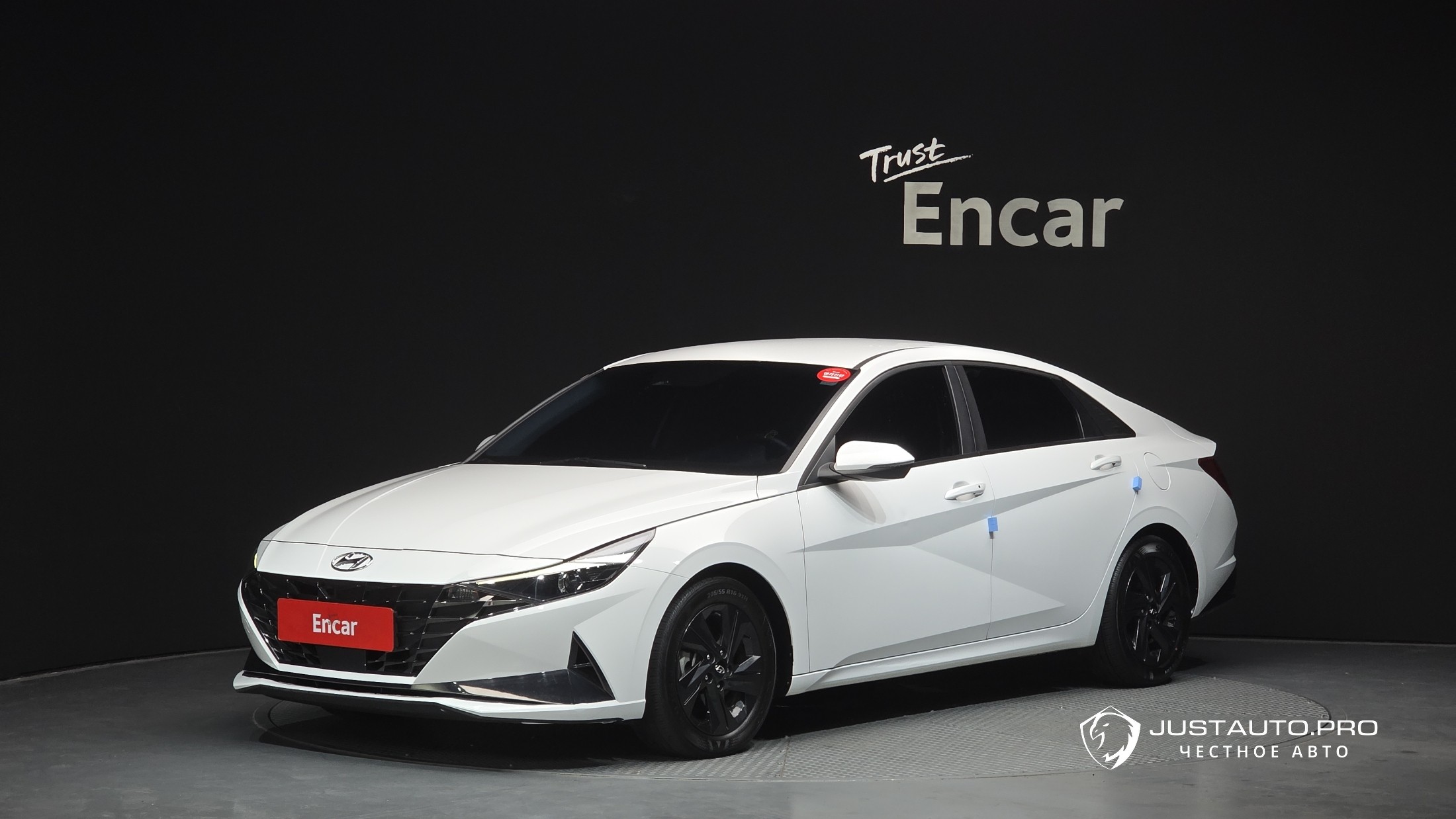 Автомобиль Hyundai AVANTE