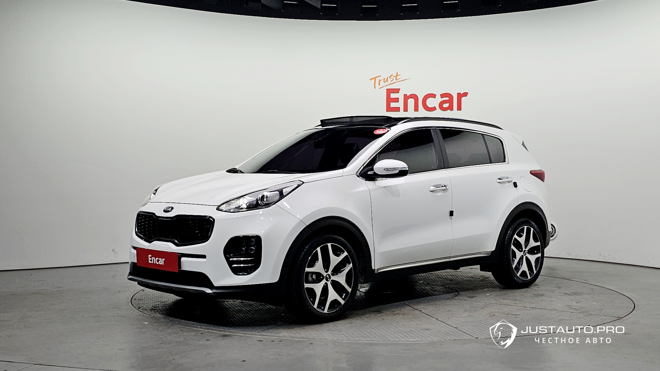 Автомобиль Kia Sportage