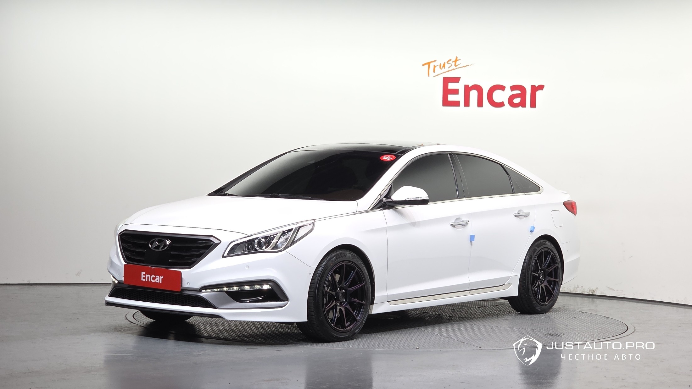 Автомобиль Hyundai Sonata