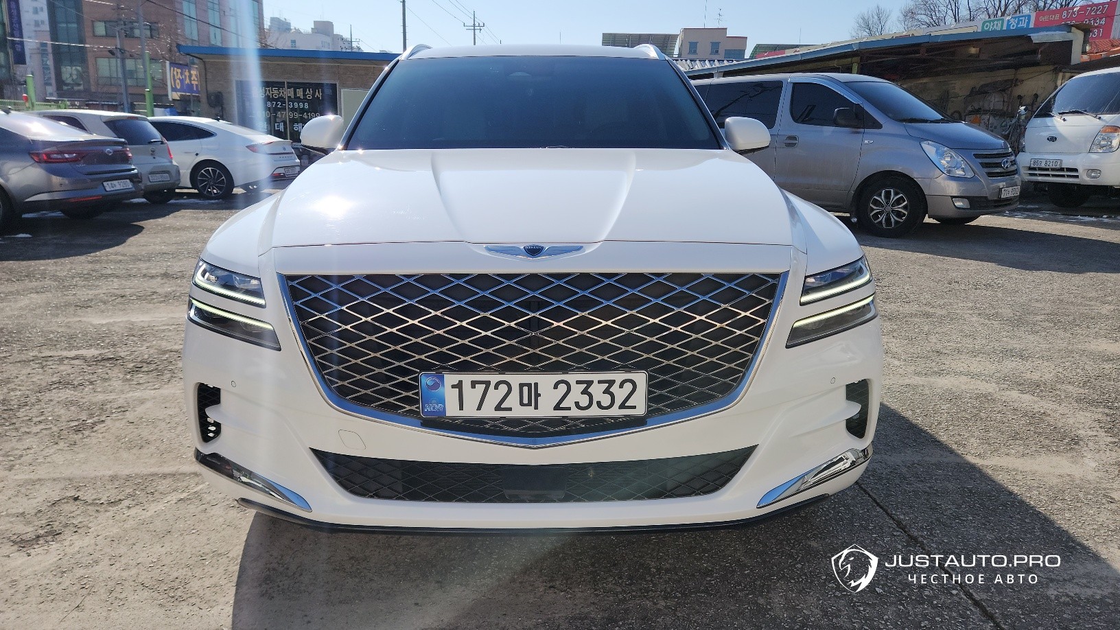 Автомобиль Genesis GV80