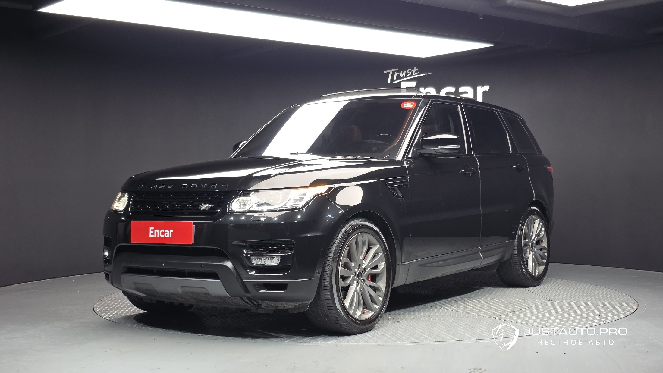 Автомобиль Land Rover Range Rover Sport
