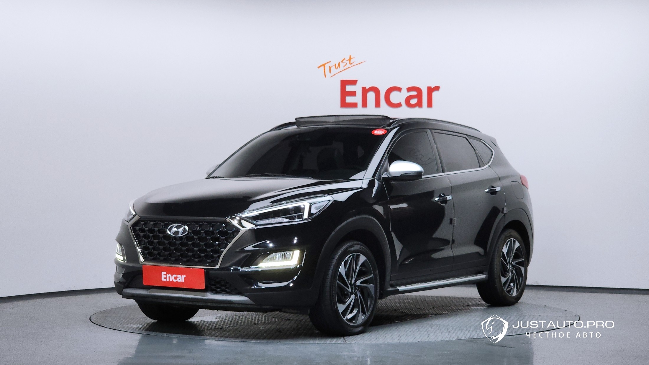 Автомобиль Hyundai Tucson