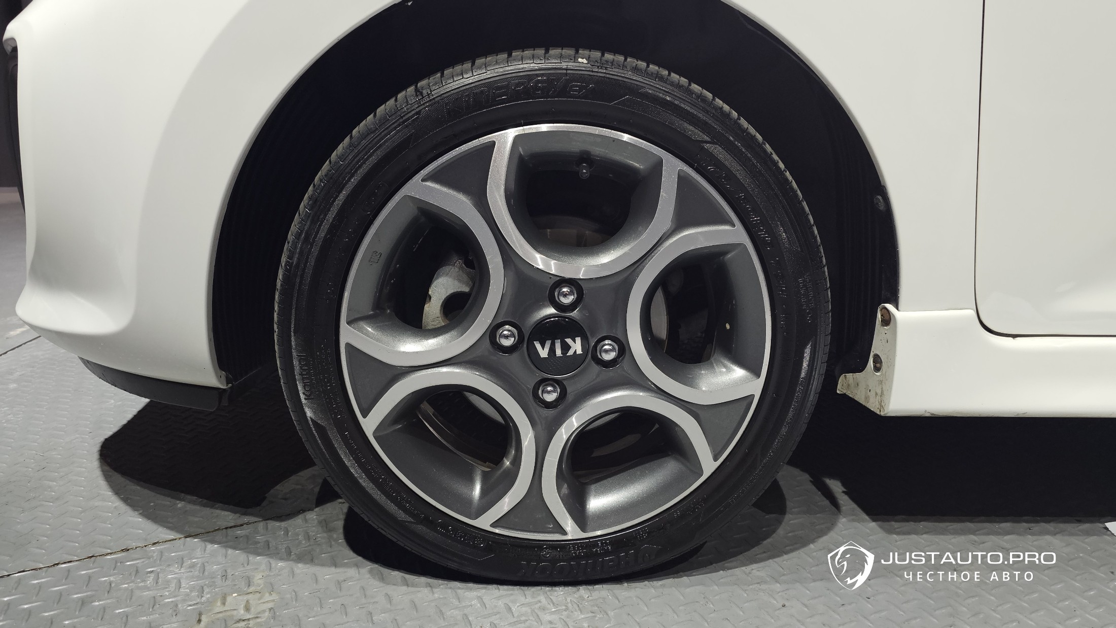 Автомобиль Kia morning