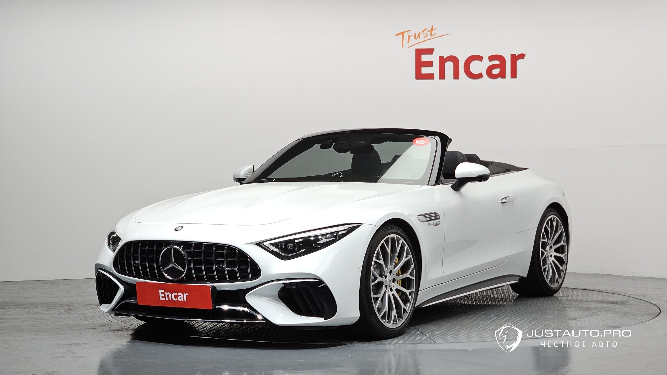 Автомобиль Mercedes-Benz SL-Class