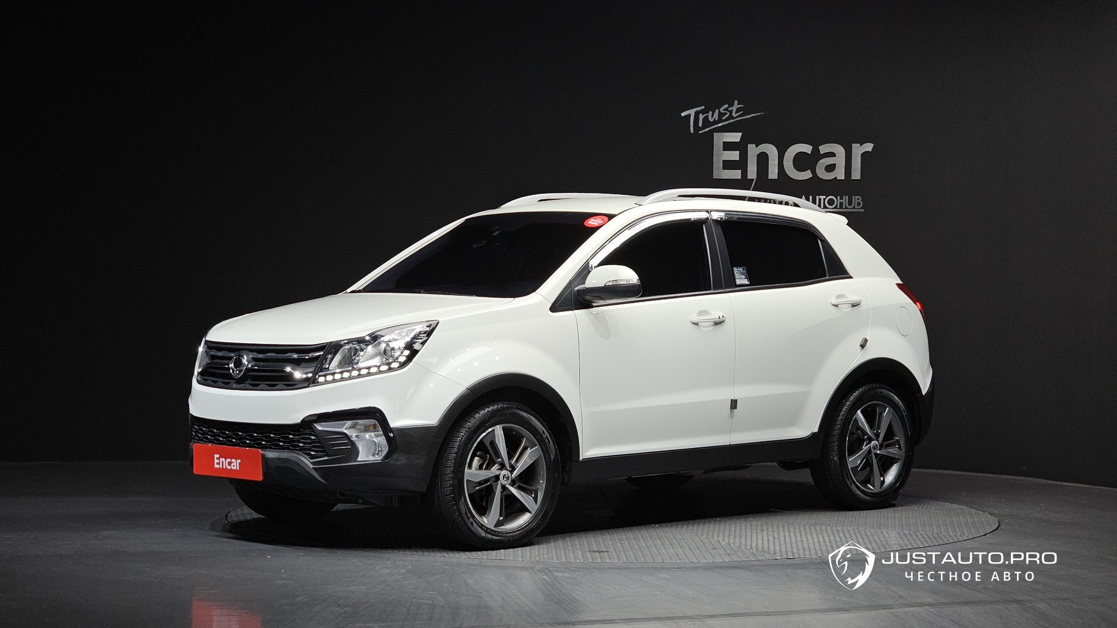 Автомобиль KG_Mobility_Ssangyong KORANDO