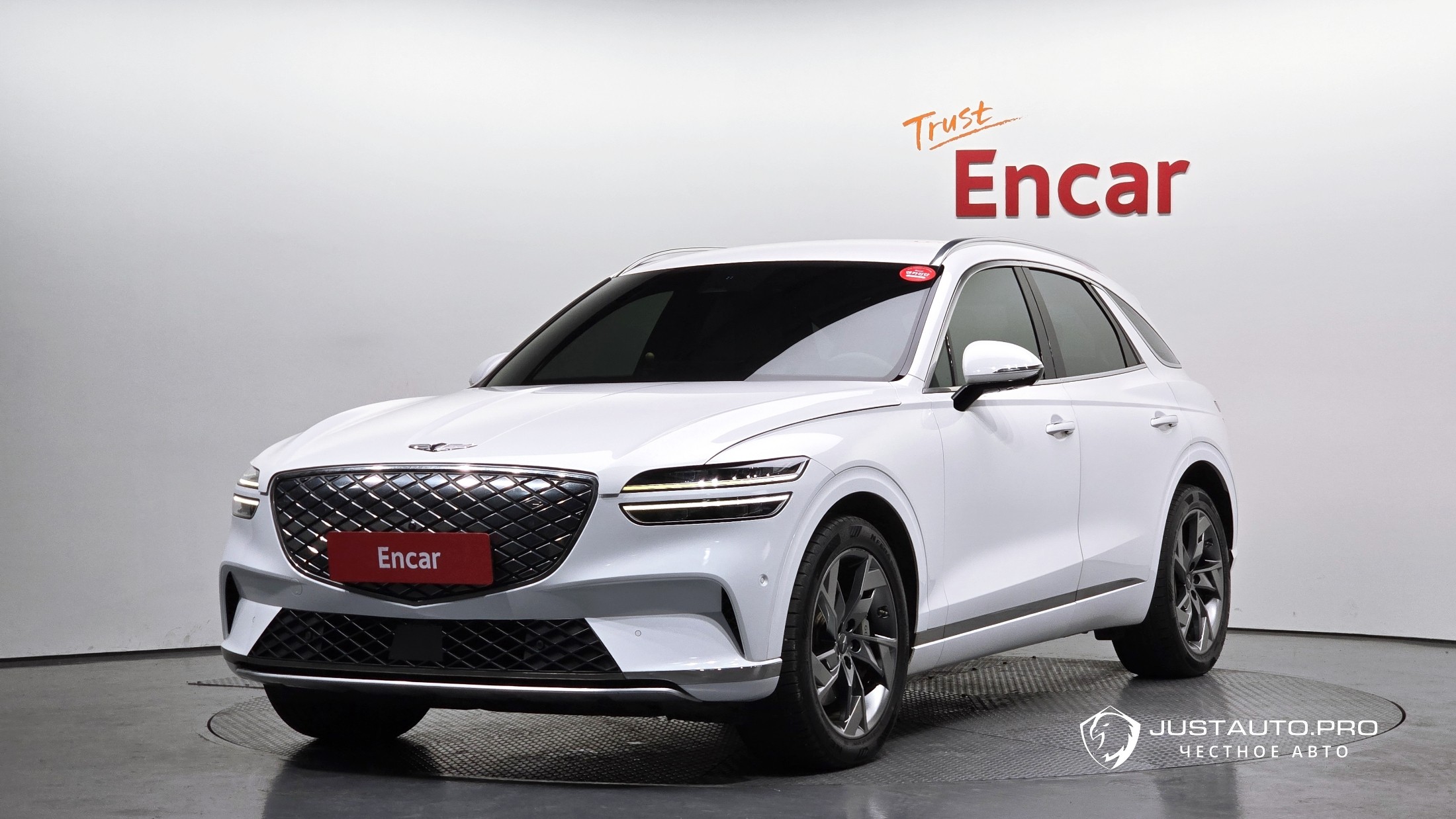 Автомобиль Genesis GV70