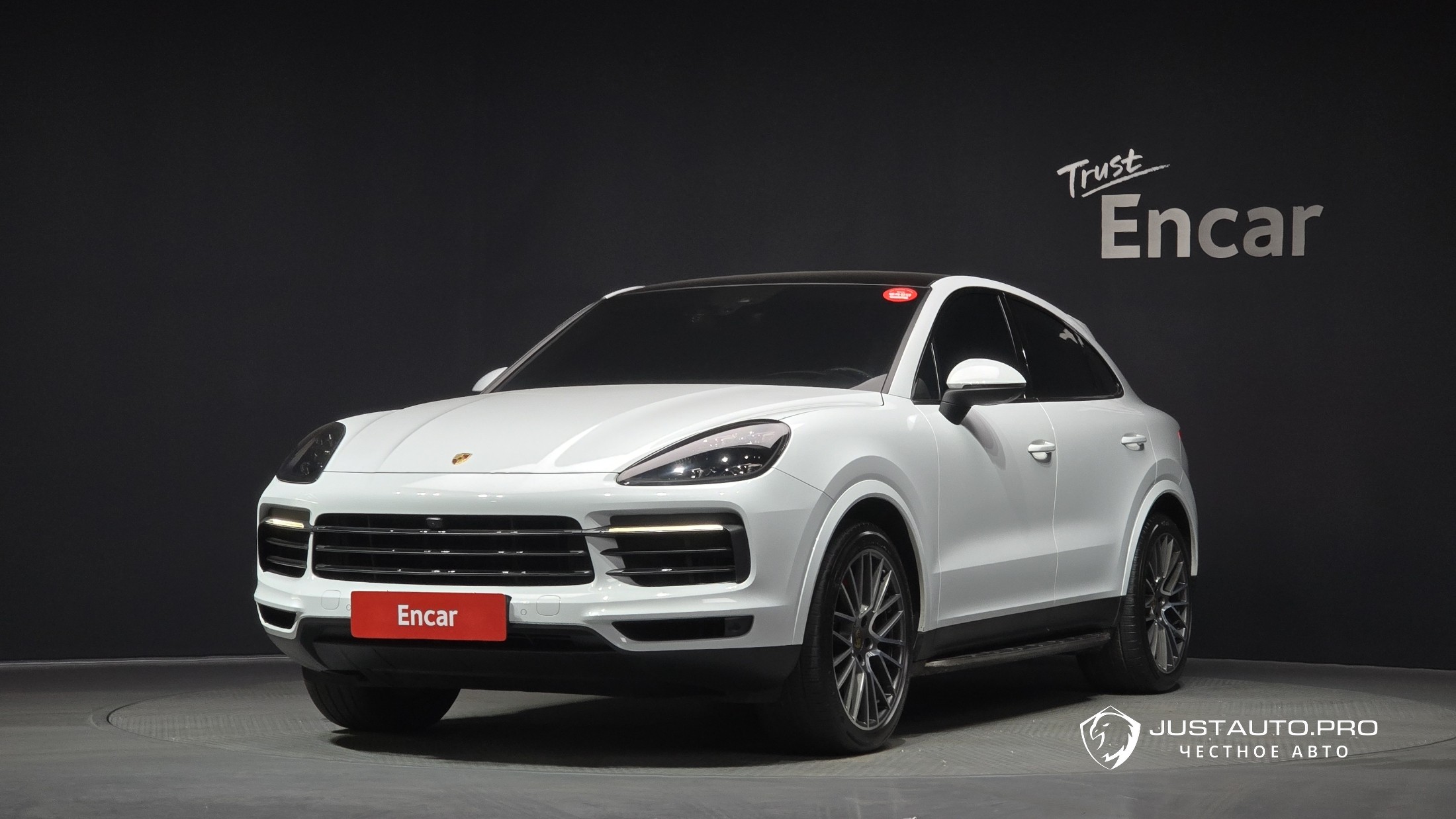 Автомобиль Porsche Cayenne