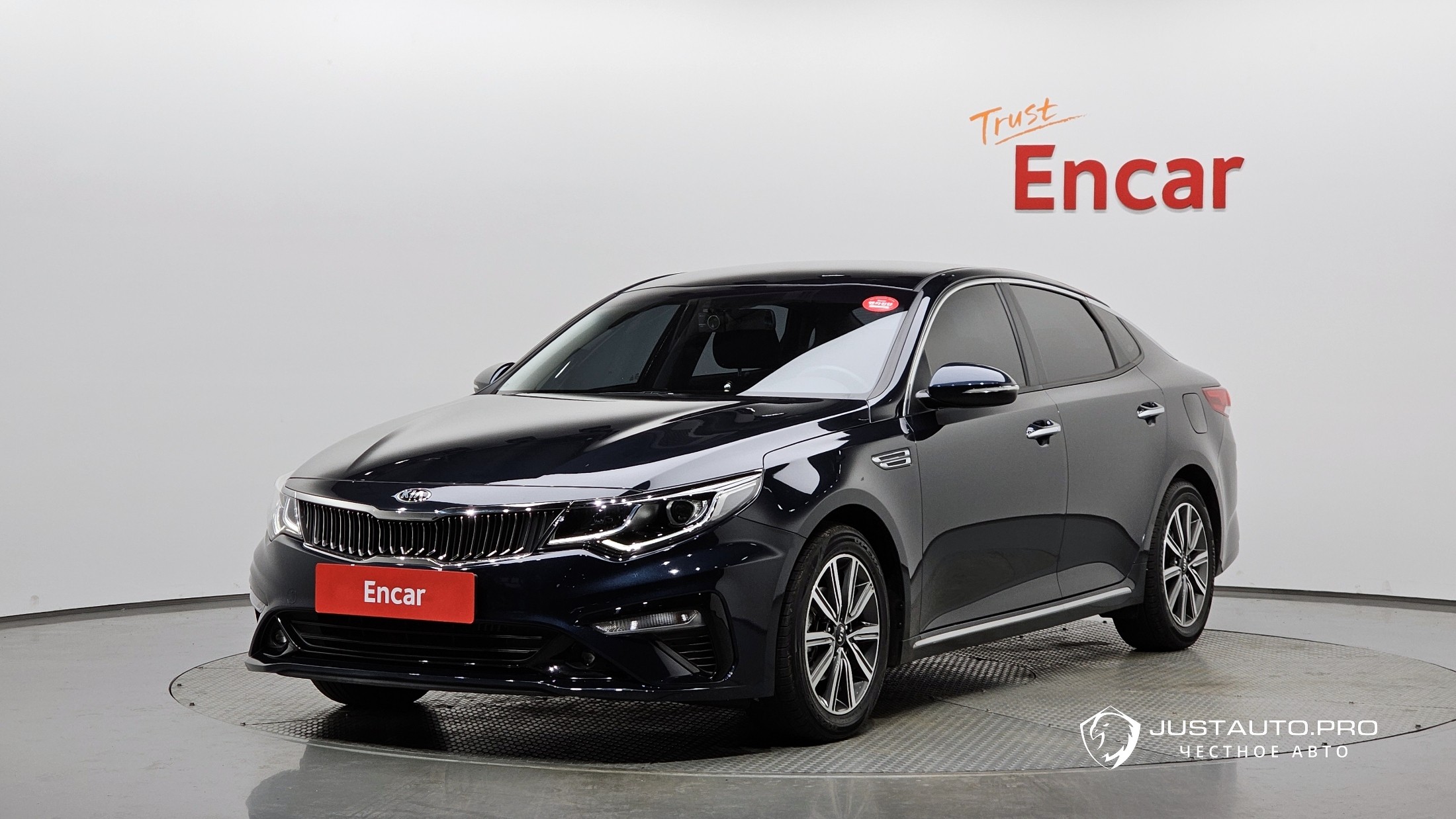 Автомобиль Kia K5