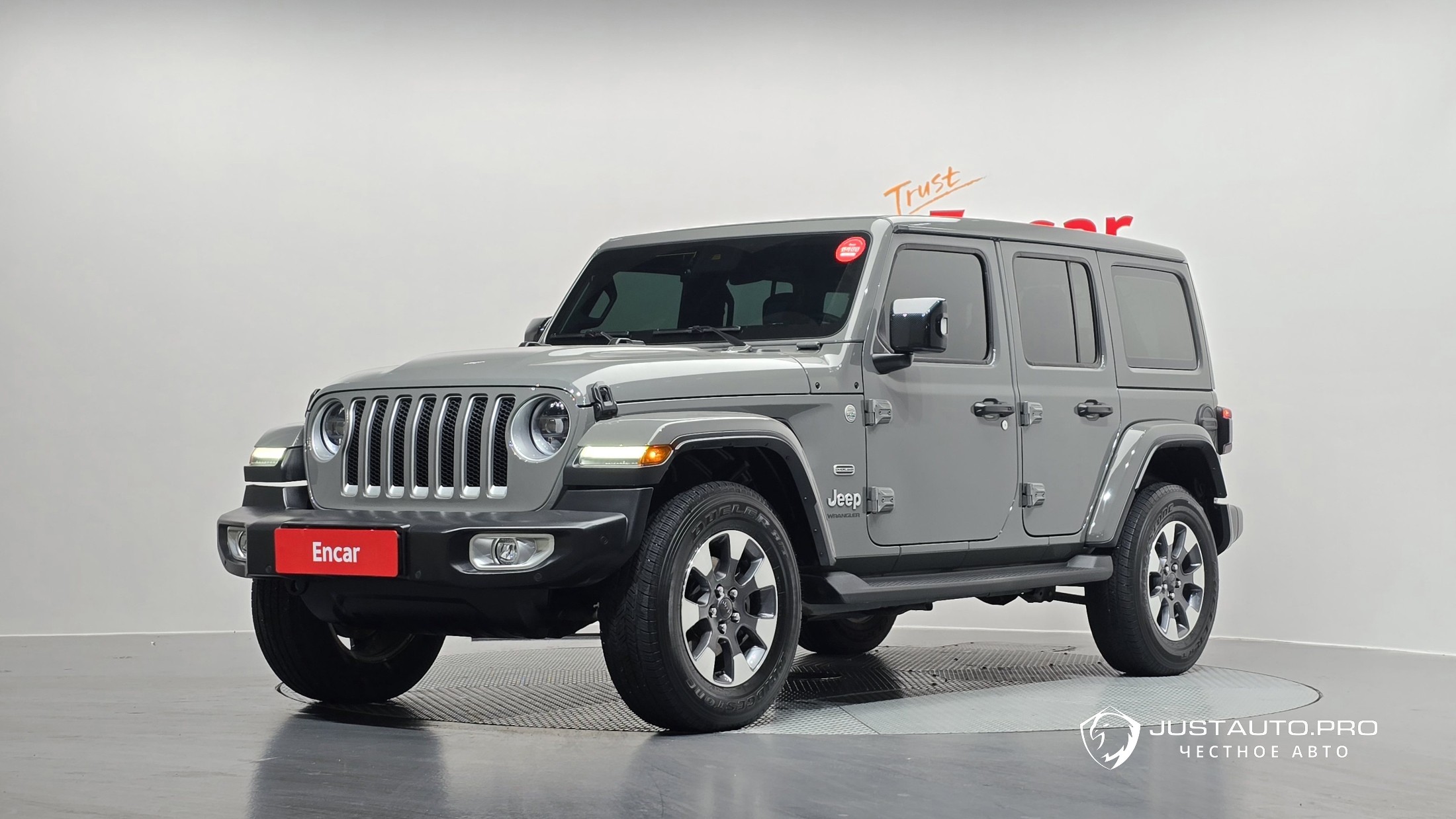 Автомобиль Jeep Wrangler