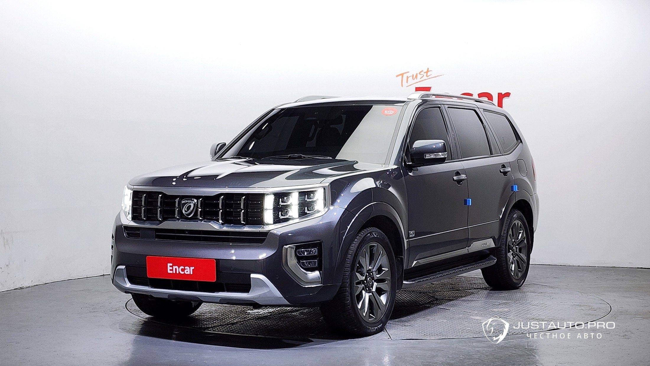 Автомобиль Kia Mohave