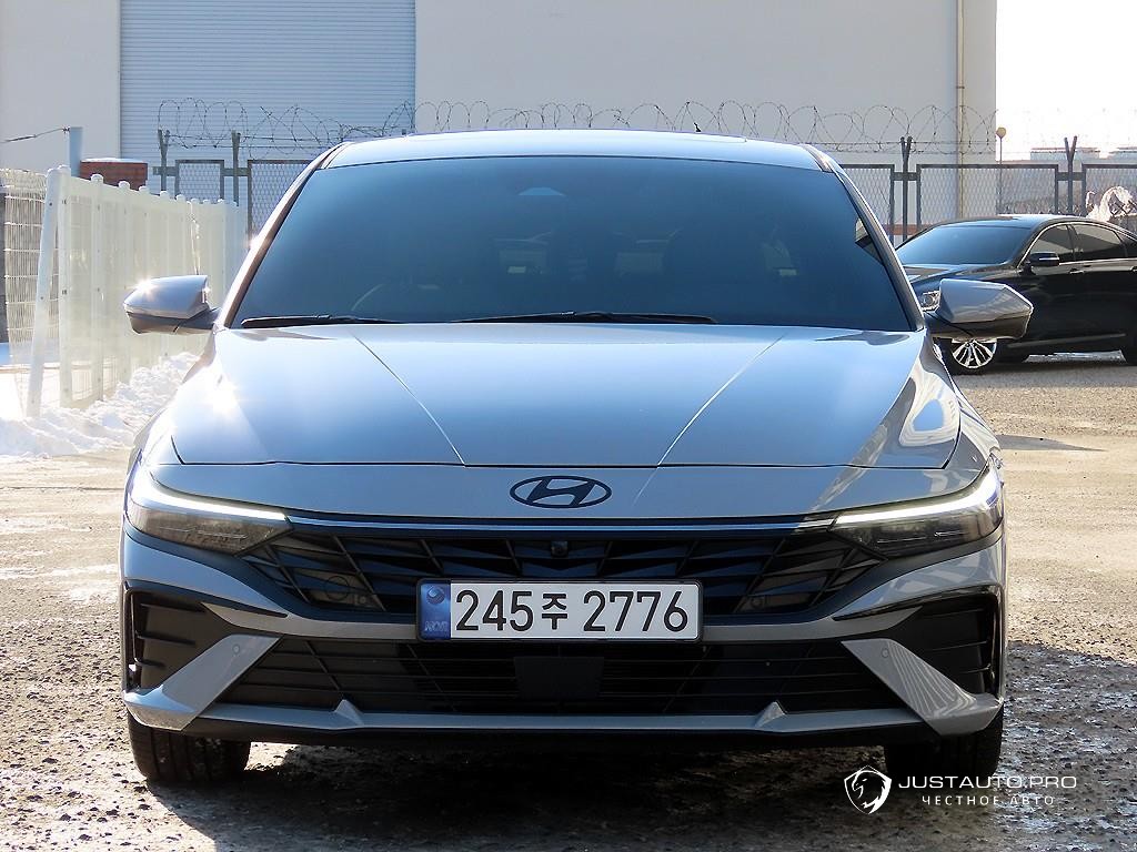 Автомобиль Hyundai AVANTE