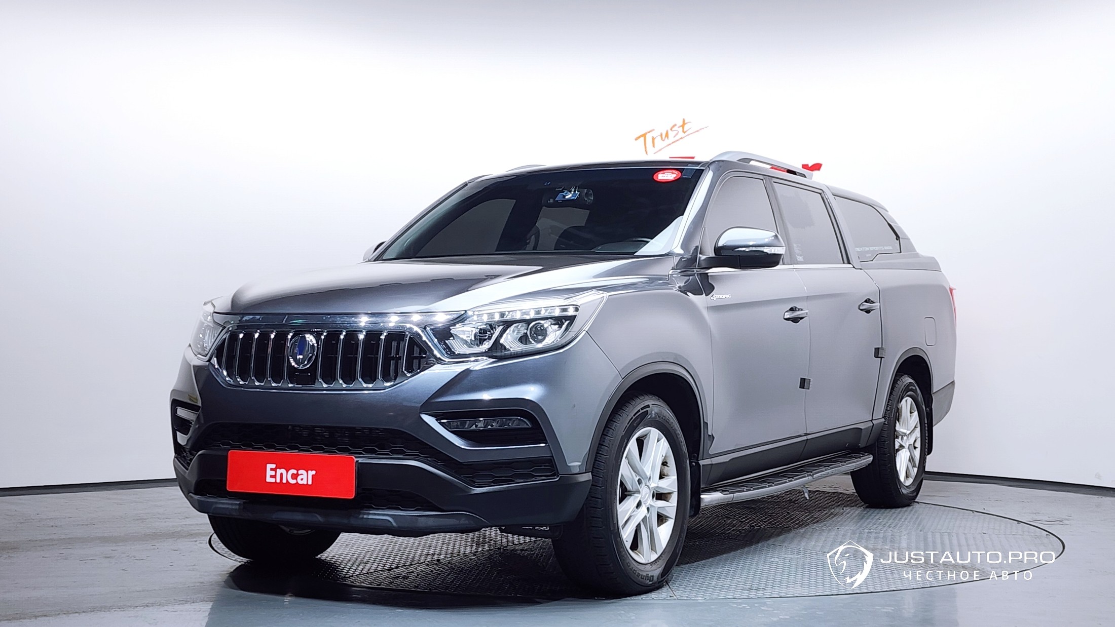 Автомобиль KG_Mobility_Ssangyong Rexton