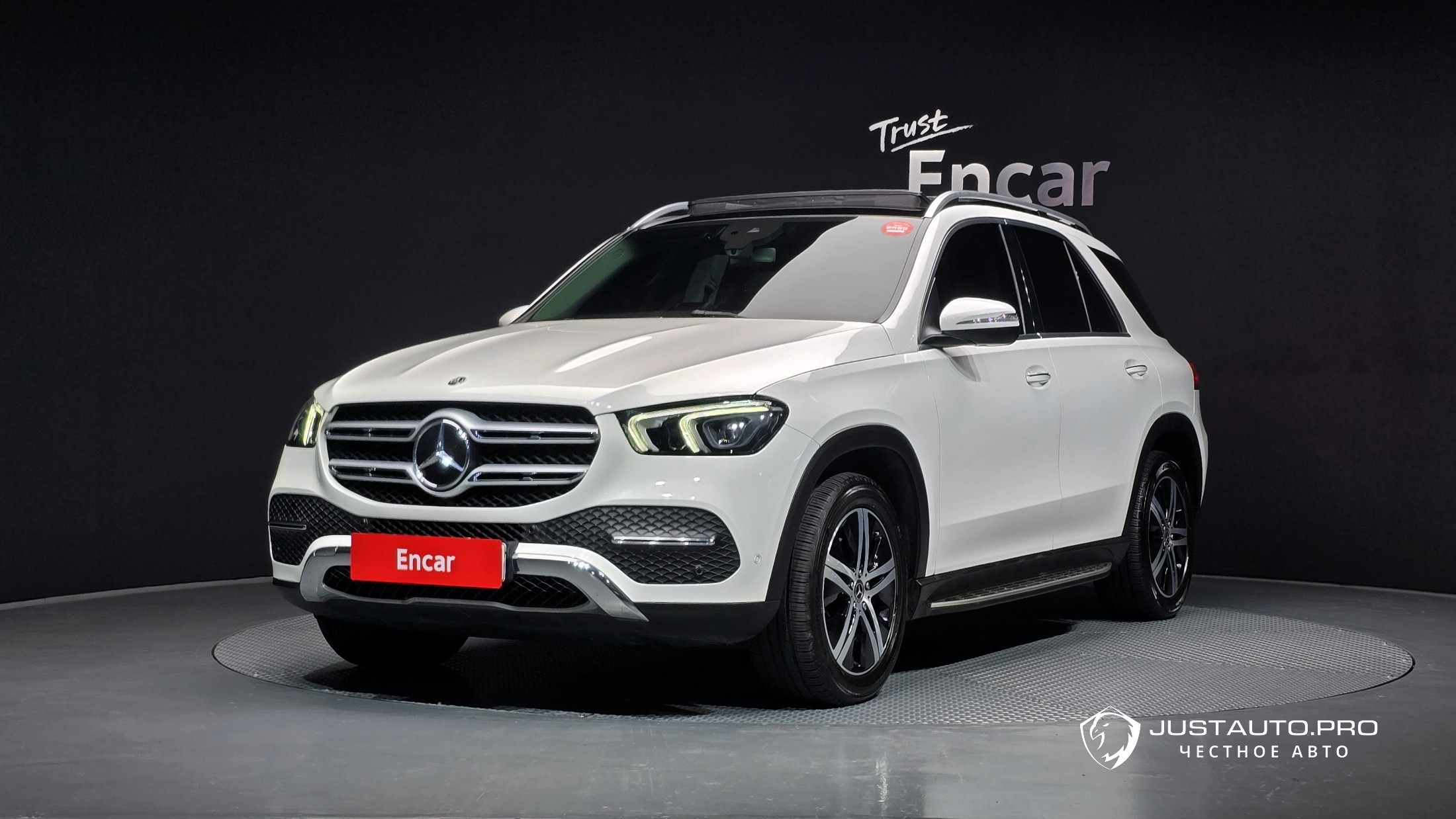 Автомобиль Mercedes-Benz GLE-Class