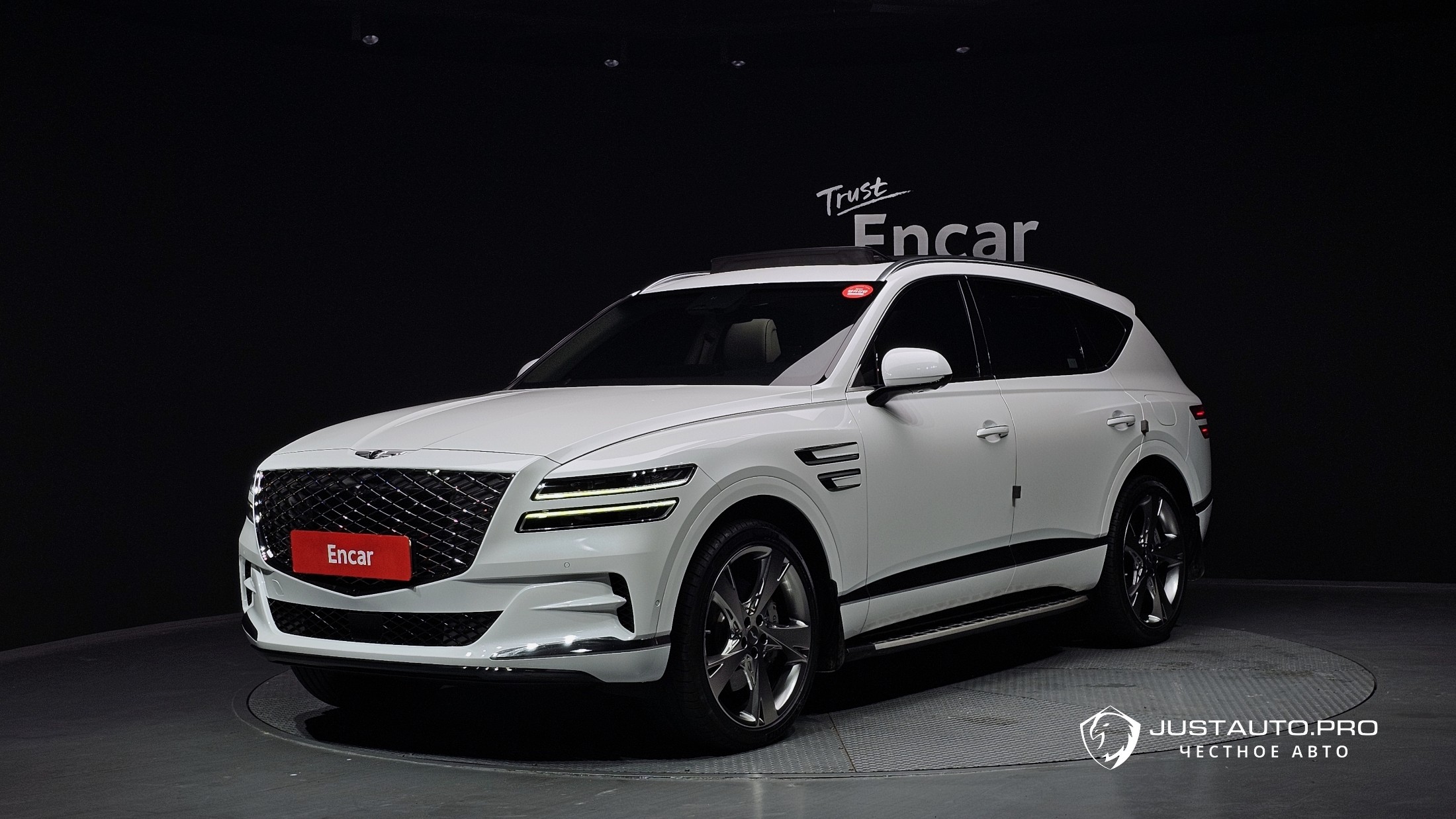 Автомобиль Genesis GV80