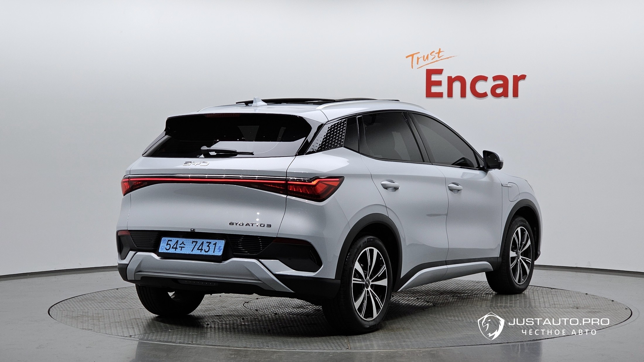 Автомобиль BYD Atto 3