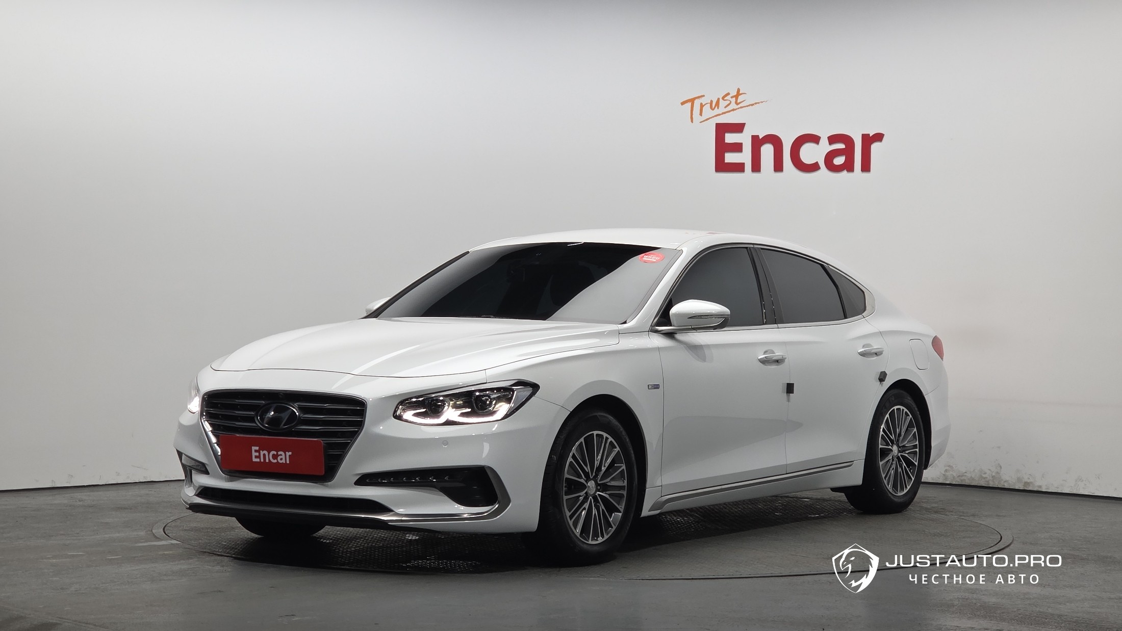 Автомобиль Hyundai Grandeur